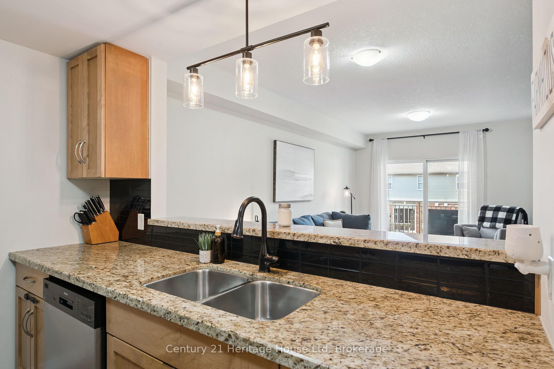 Photo 26 of Unit 207, 901 Paisley Road, Guelph, Willow West/Sugarbush/West Acres — HOMEH