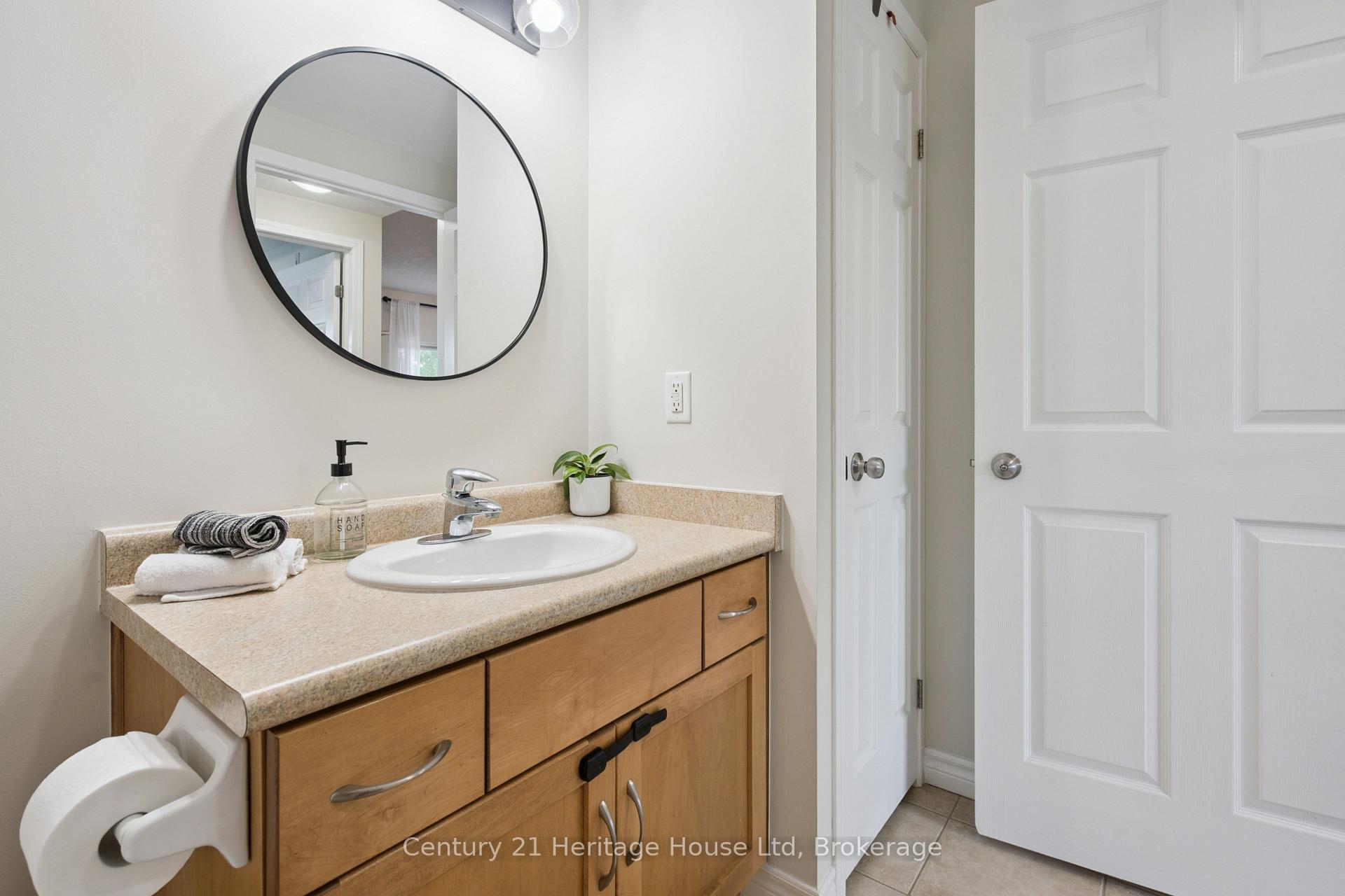 Photo 39 of Unit 207, 901 Paisley Road, Guelph, Willow West/Sugarbush/West Acres — HOMEH