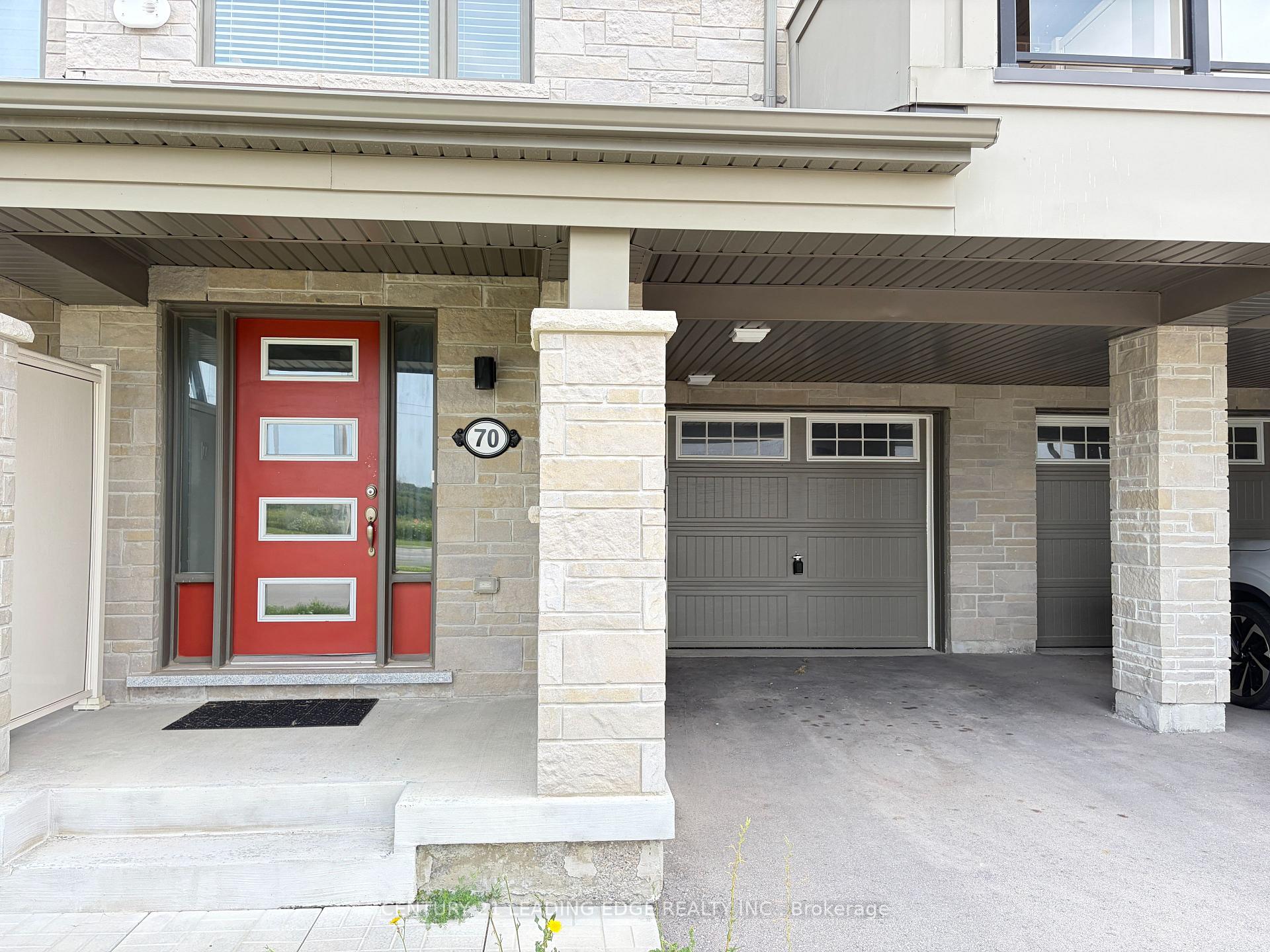 Photo 3 of 70 Lockyer Drive, Whitby, Rural Whitby — HOMEH