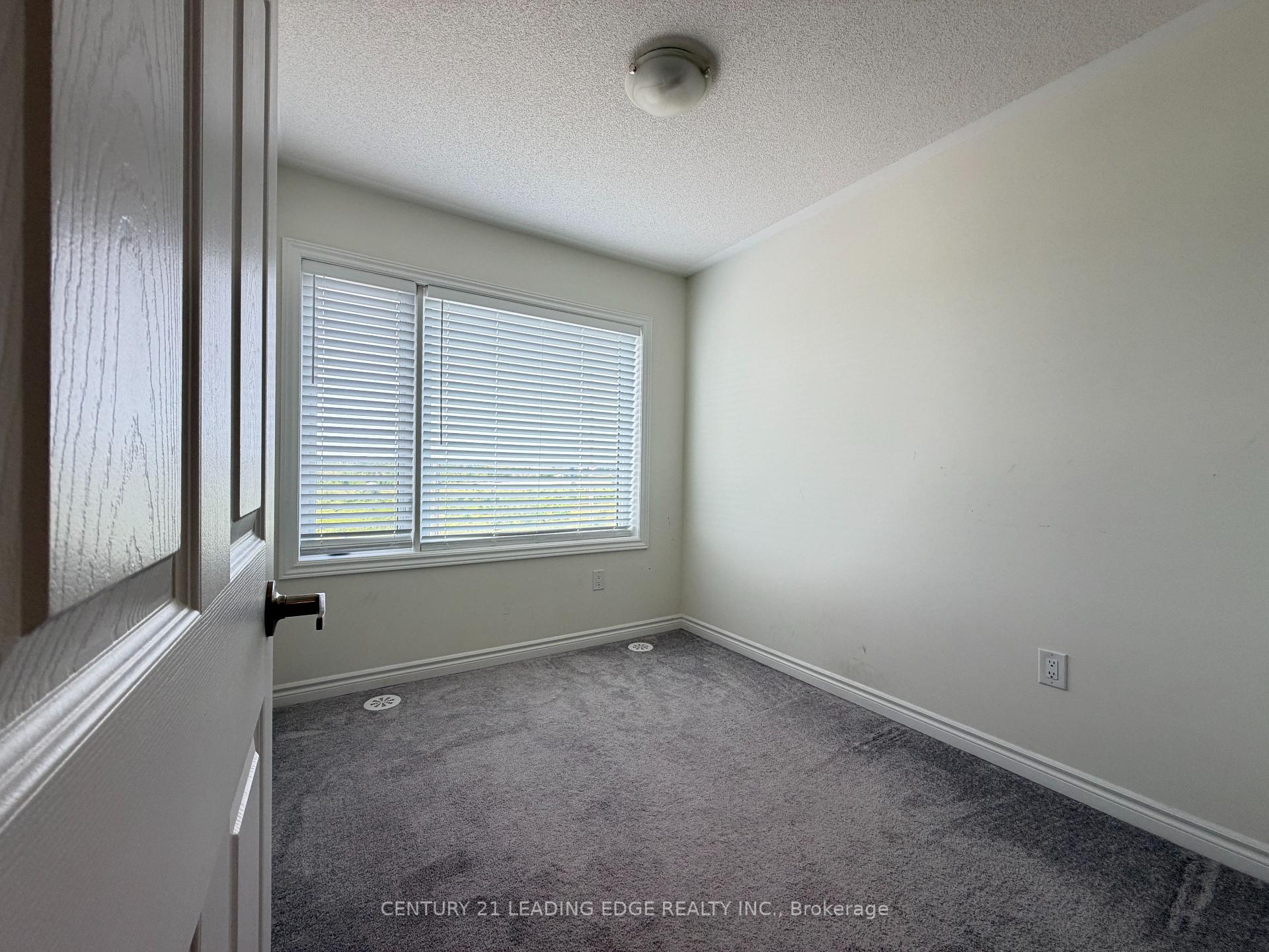 Photo 49 of 70 Lockyer Drive, Whitby, Rural Whitby — HOMEH