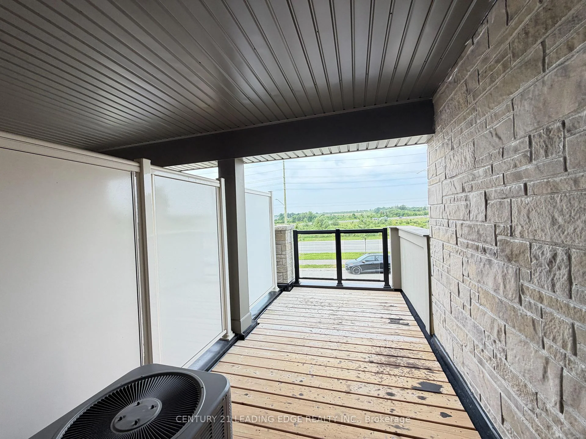 Photo 40 of 70 Lockyer Drive, Whitby, Rural Whitby — HOMEH