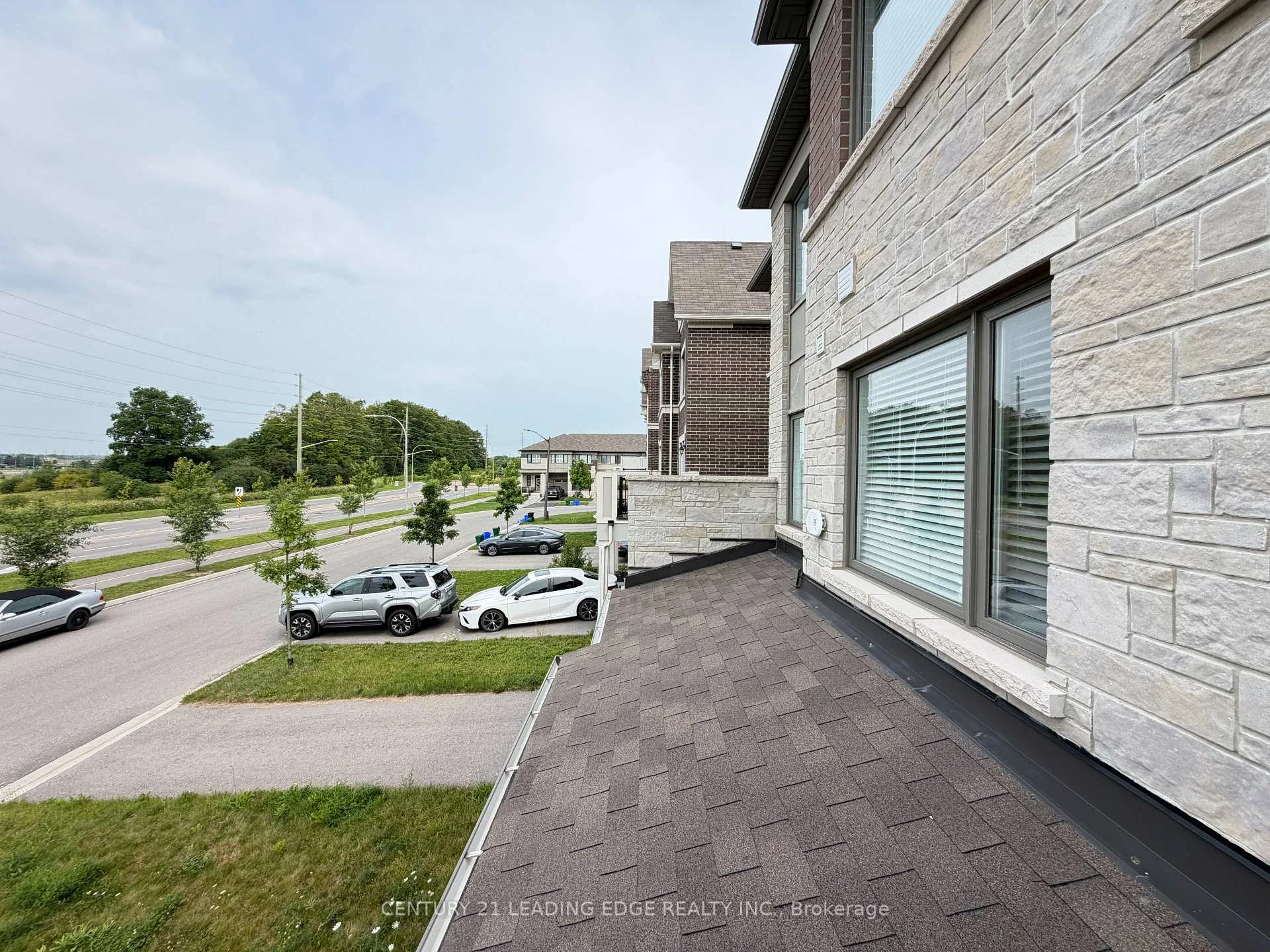 Photo 44 of 70 Lockyer Drive, Whitby, Rural Whitby — HOMEH