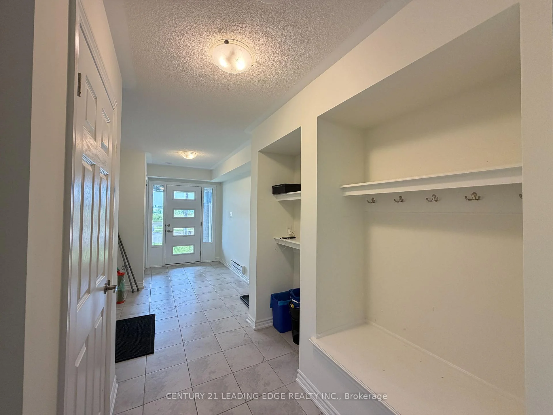 Photo 58 of 70 Lockyer Drive, Whitby, Rural Whitby — HOMEH
