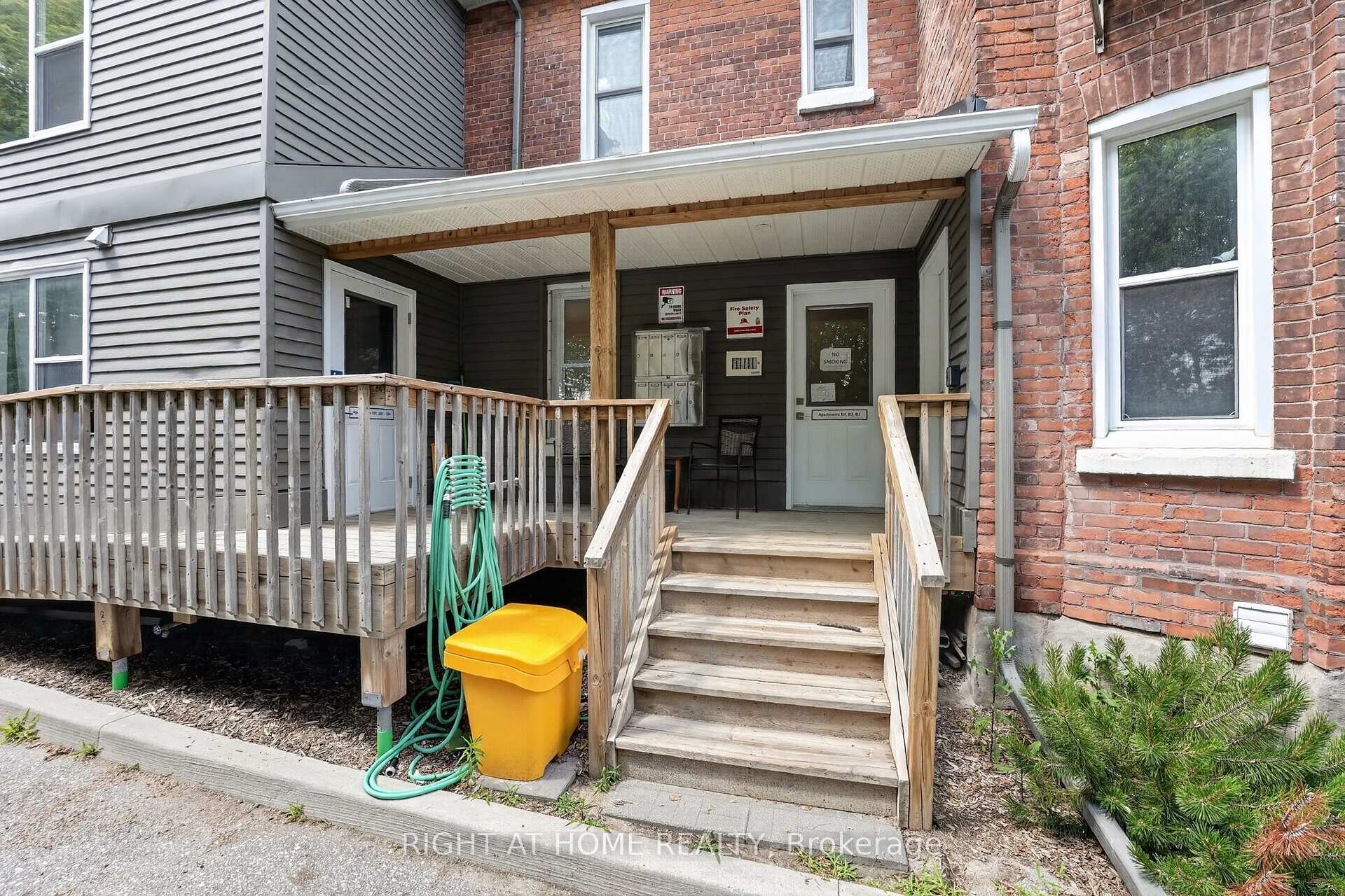 Photo 16 of Unit 204, 170 Bradford Street, Barrie, City Centre — HOMEH