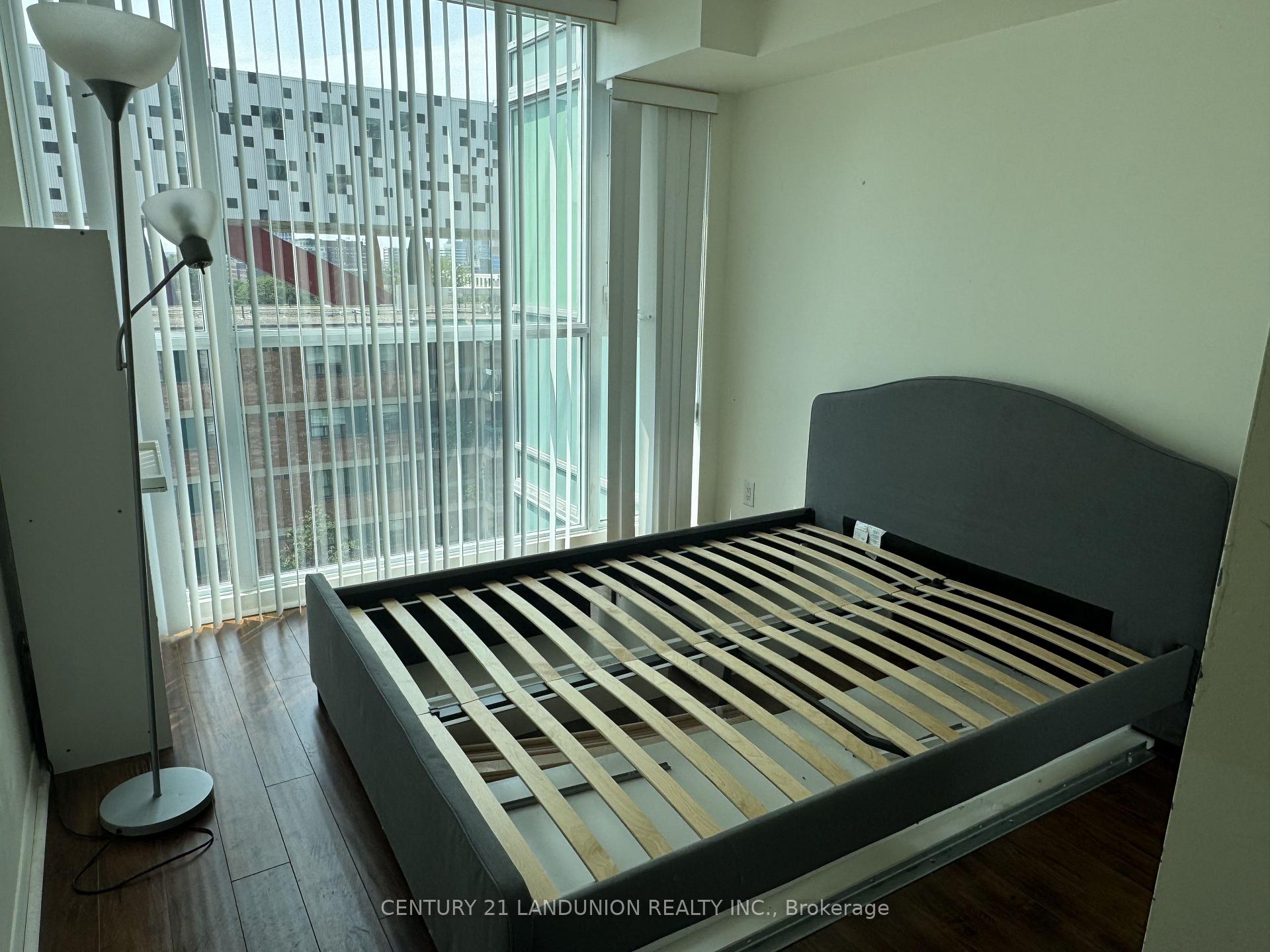 Photo 9 of Unit 910, 96 St Patrick Street, Toronto, Kensington-Chinatown — HOMEH