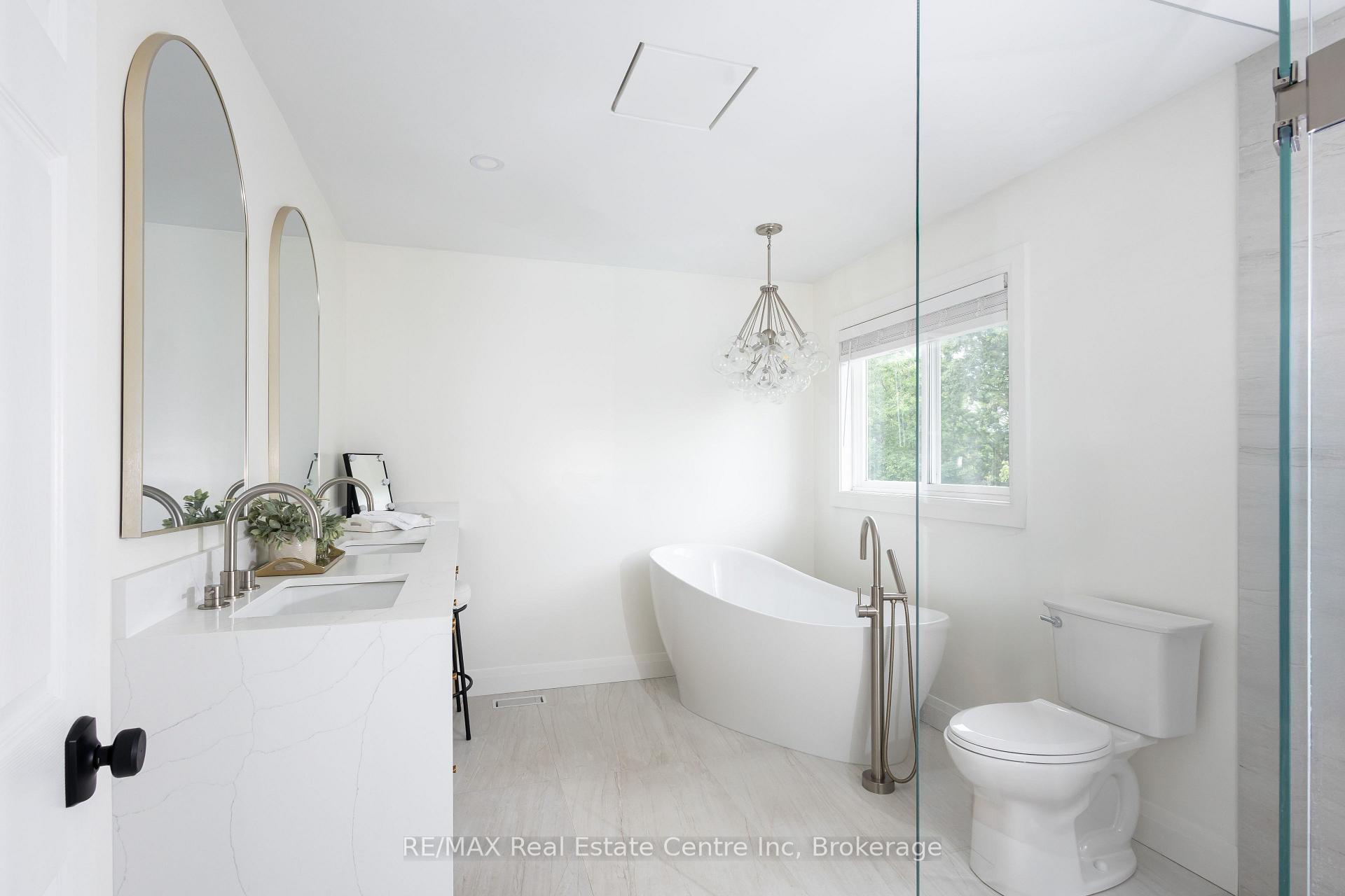 Photo 29 of 296 Farley Drive S, Guelph, Pineridge/Westminster Woods — HOMEH
