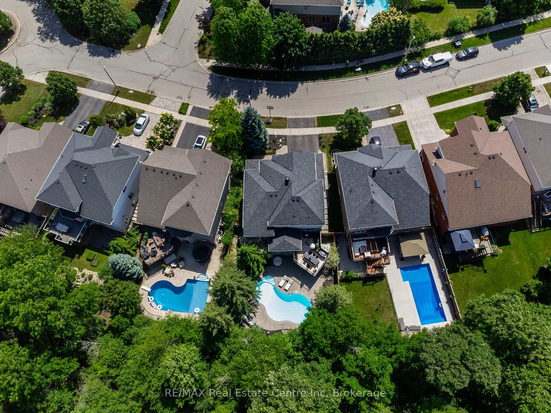 Photo 47 of 296 Farley Drive S, Guelph, Pineridge/Westminster Woods — HOMEH