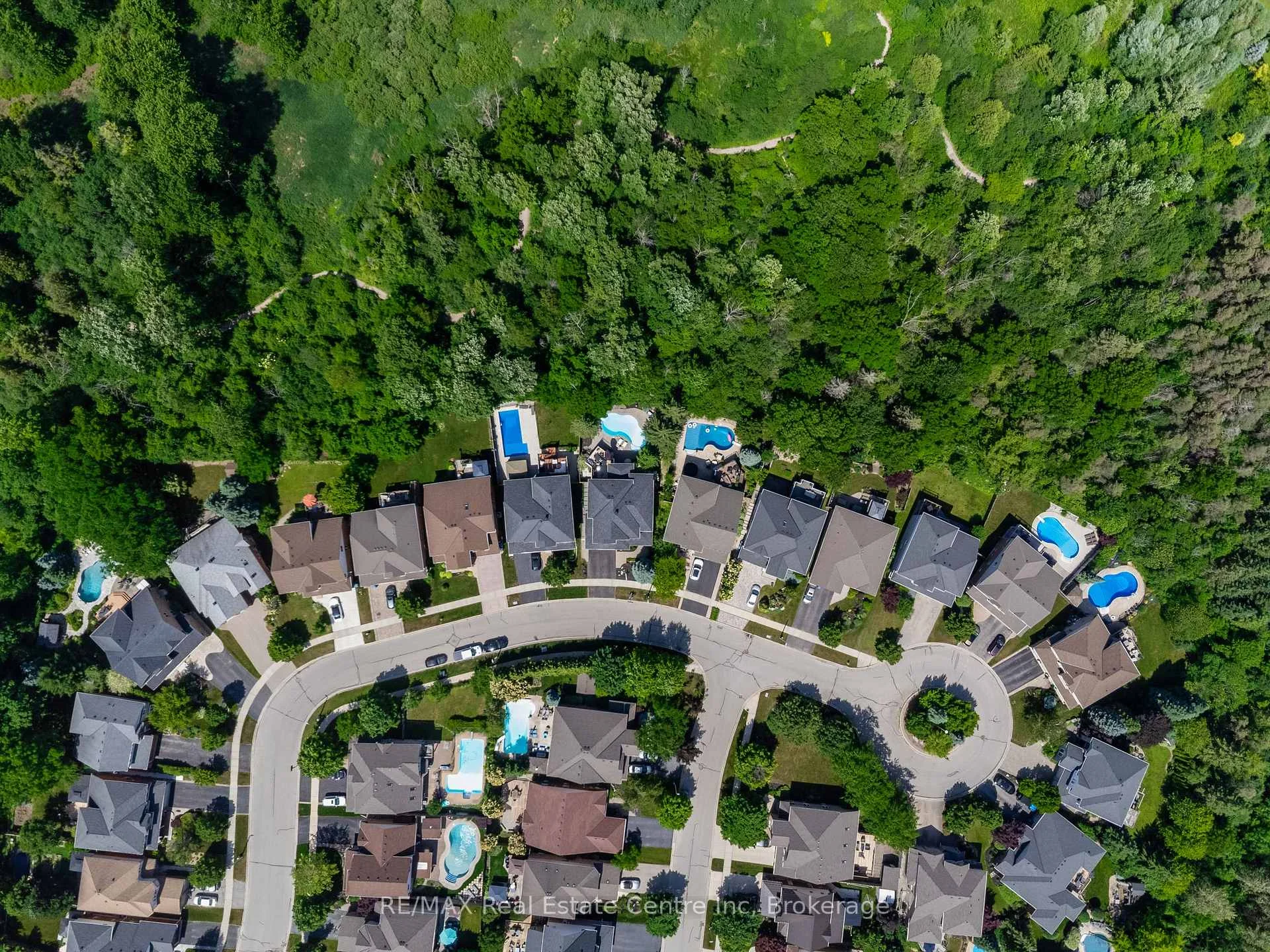 Photo 52 of 296 Farley Drive S, Guelph, Pineridge/Westminster Woods — HOMEH