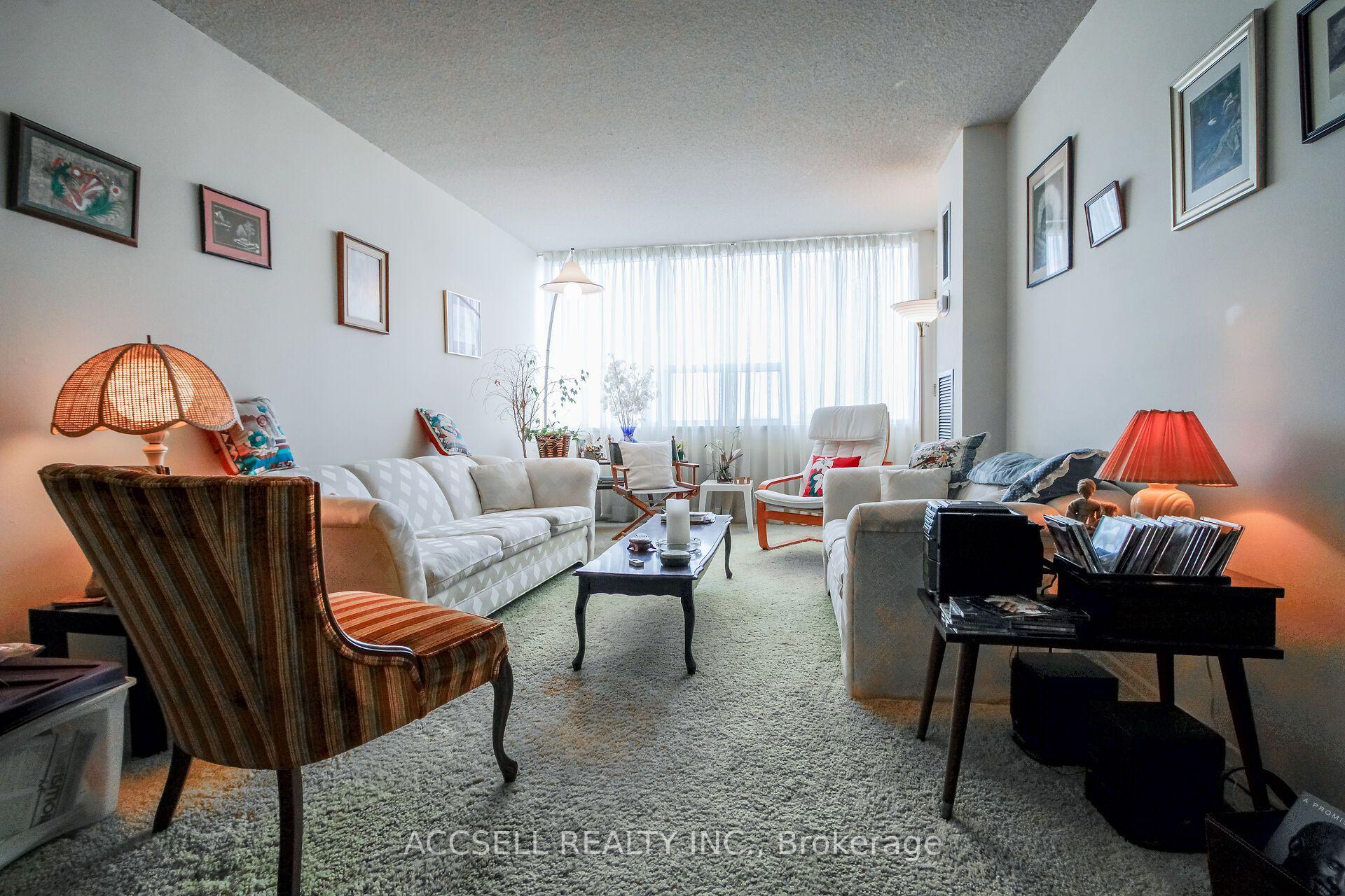Photo 13 of 45 silver springs Boulevard, Scarborough, L'Amoreaux — HOMEH