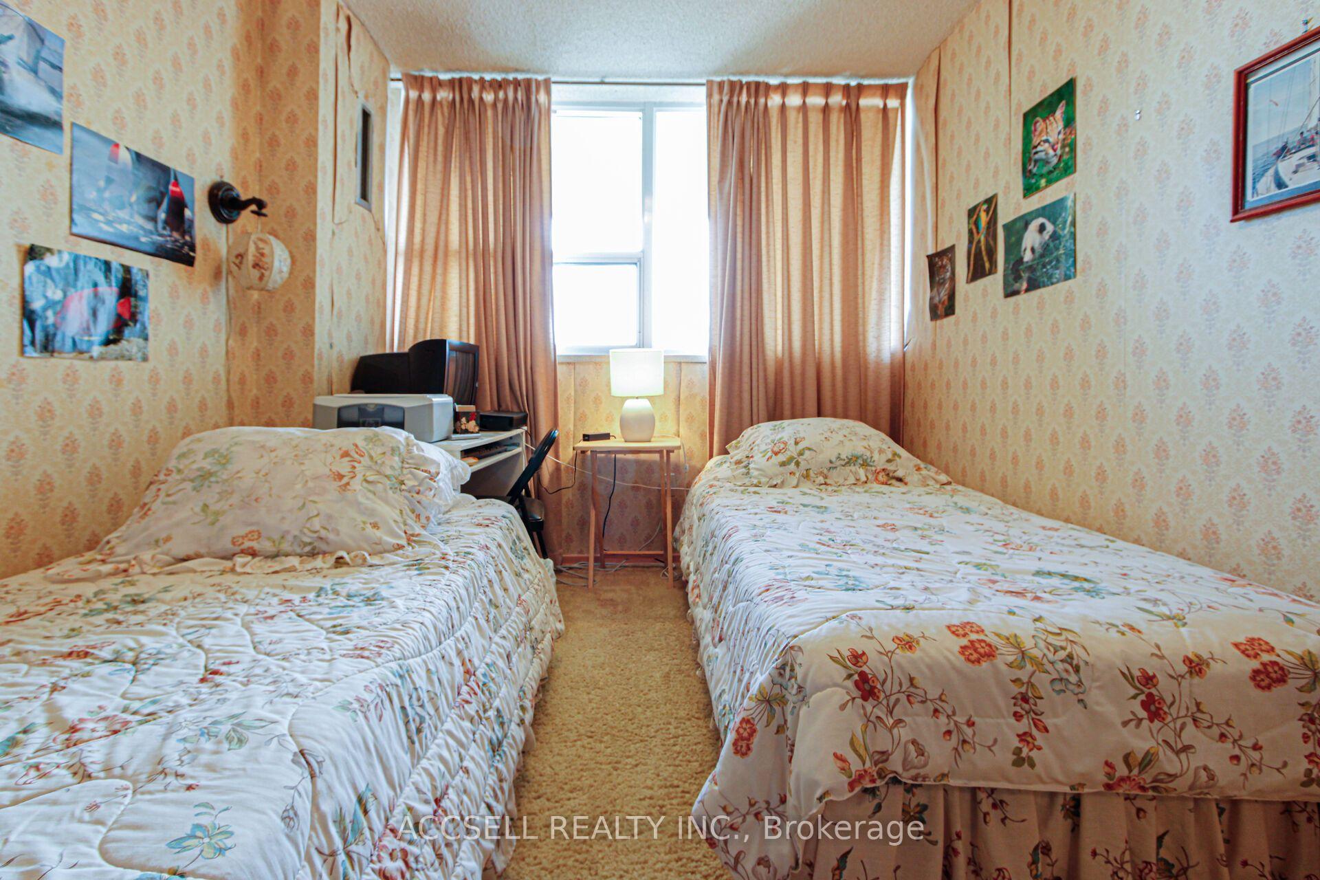 Photo 24 of 45 silver springs Boulevard, Scarborough, L'Amoreaux — HOMEH