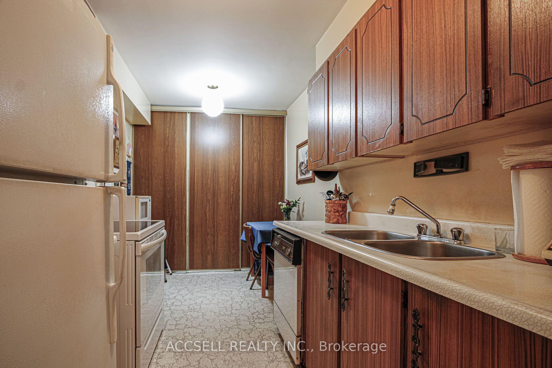 Photo 48 of 45 silver springs Boulevard, Scarborough, L'Amoreaux — HOMEH