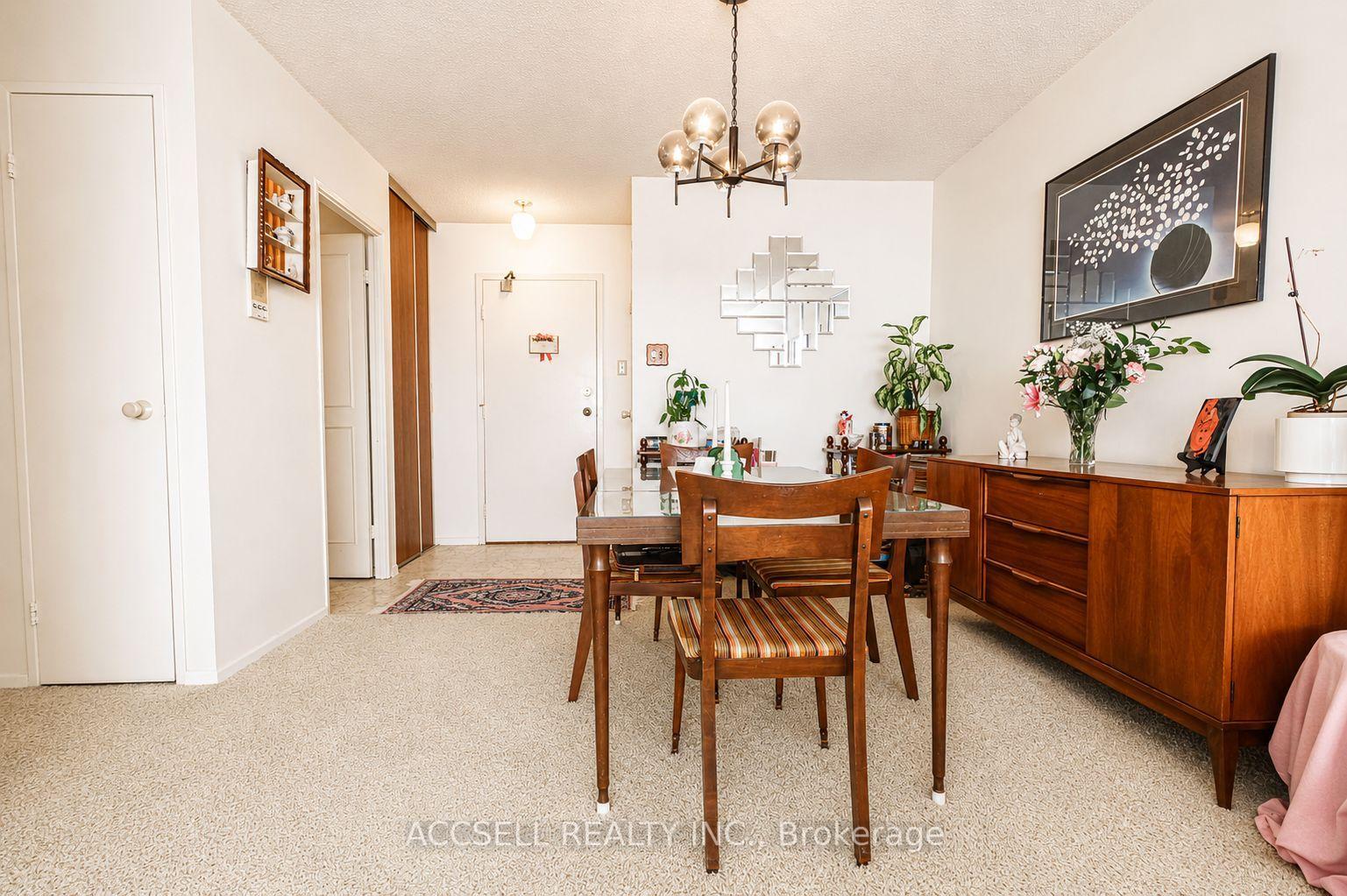 Photo 16 of 45 silver springs Boulevard, Scarborough, L'Amoreaux — HOMEH