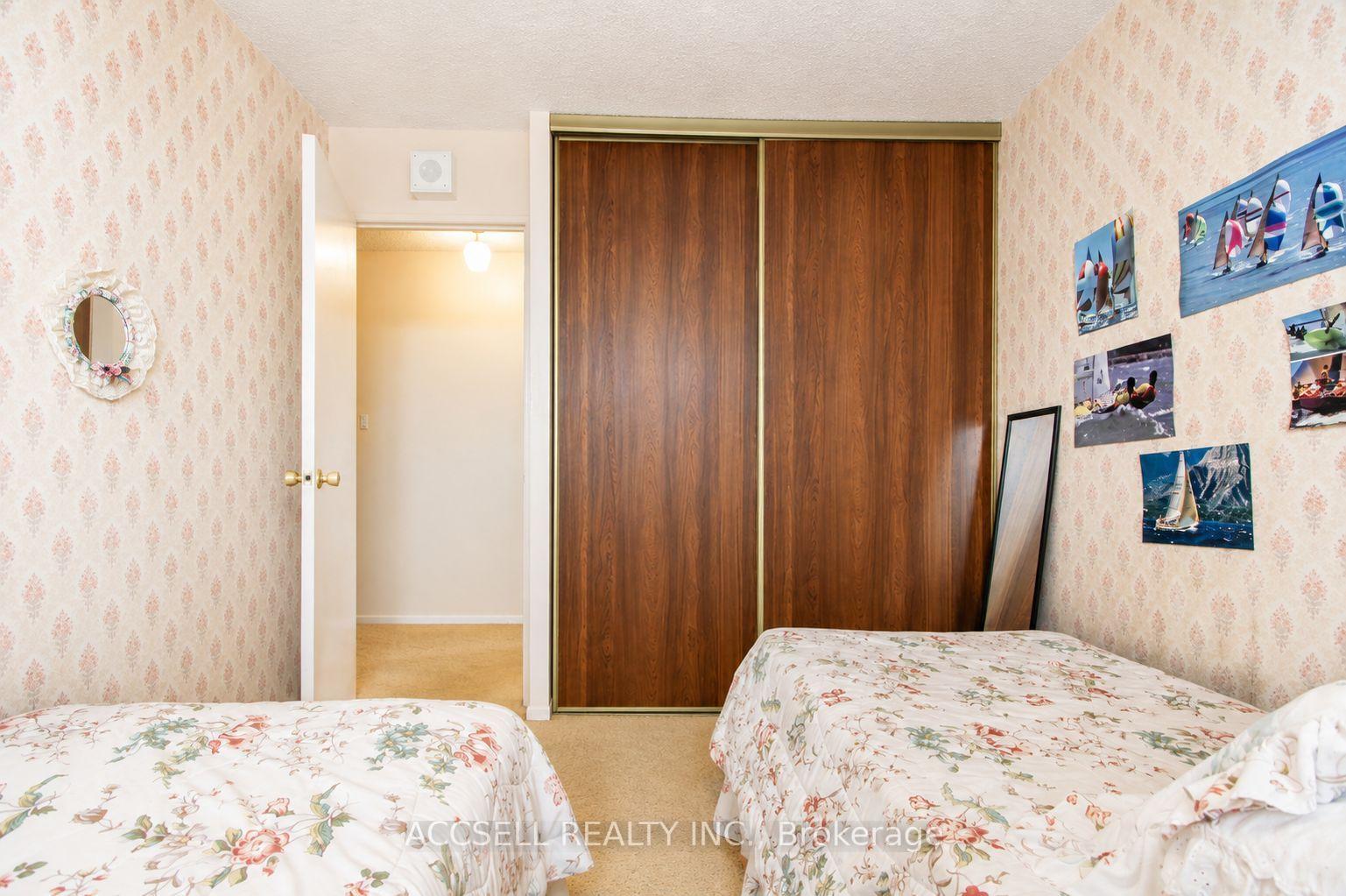 Photo 25 of 45 silver springs Boulevard, Scarborough, L'Amoreaux — HOMEH