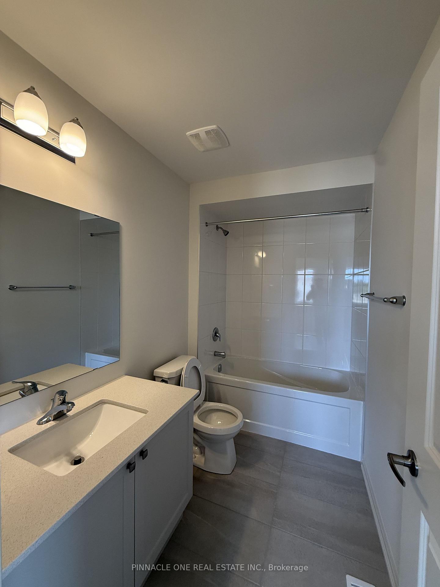 Photo 18 of 214 Stinson Crescent, Clarington, Courtice — HOMEH