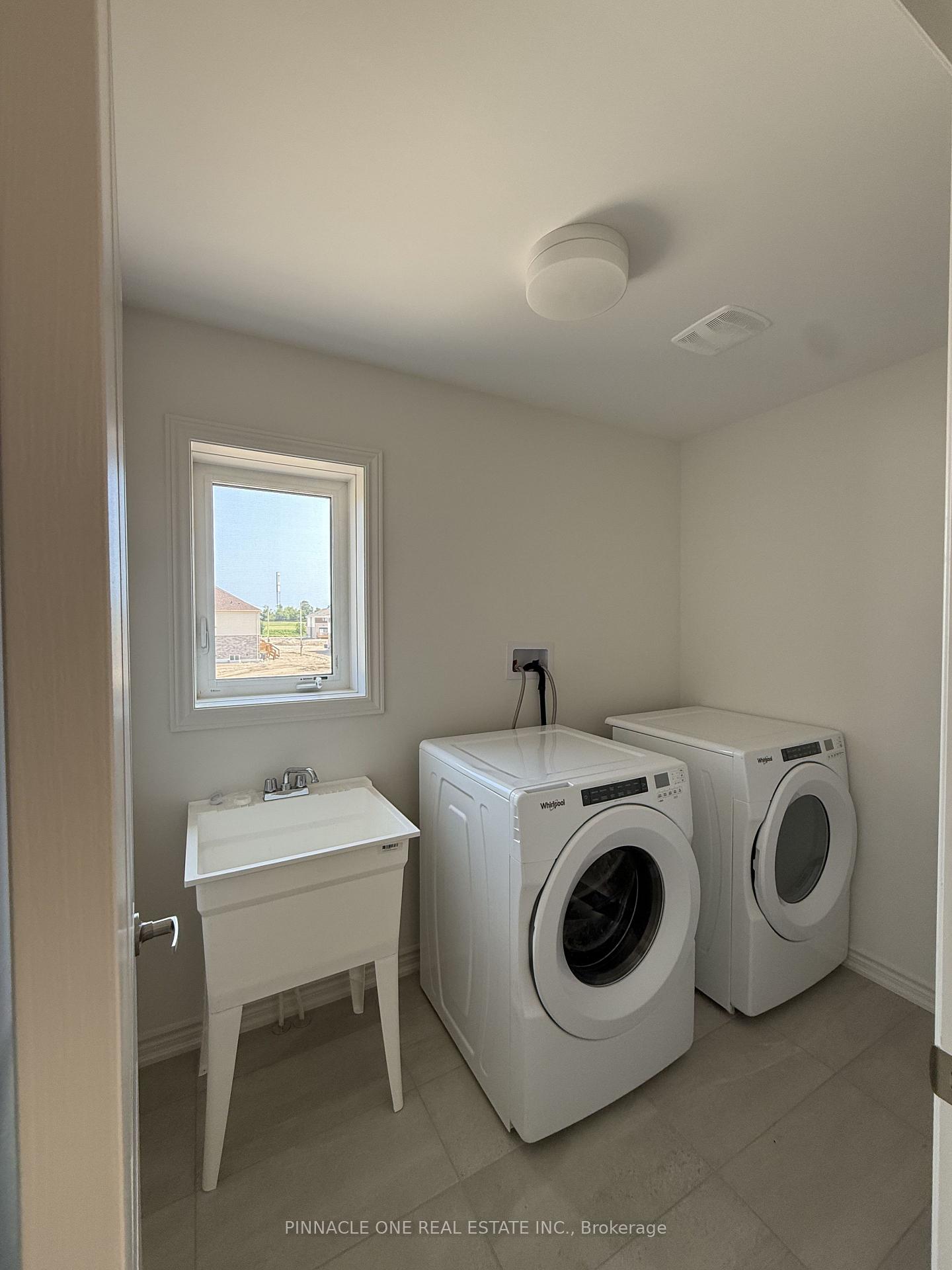Photo 20 of 214 Stinson Crescent, Clarington, Courtice — HOMEH