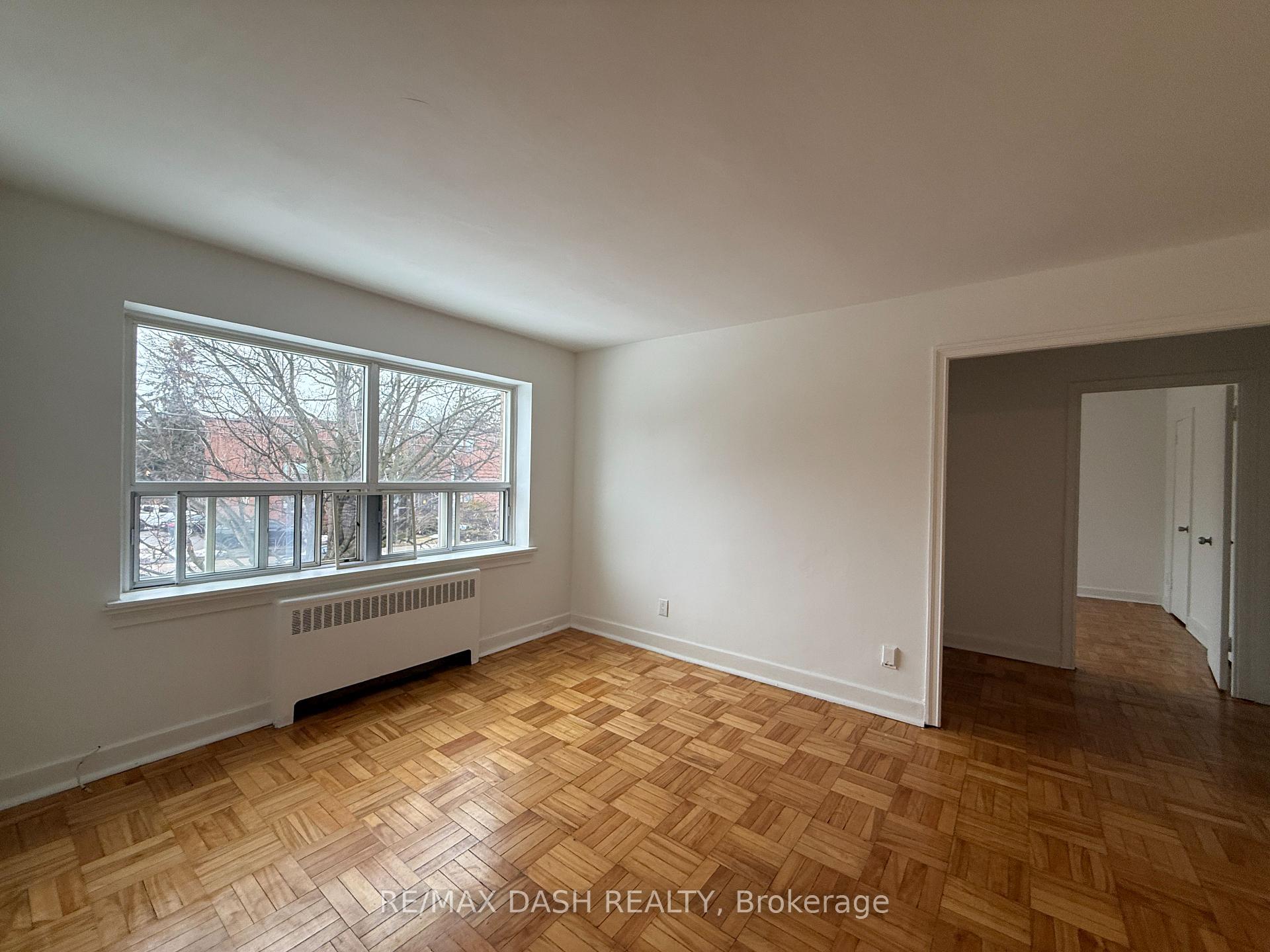 Photo 15 of Unit 10, 69 Old Mill Terrace, Etobicoke, Stonegate-Queensway — HOMEH