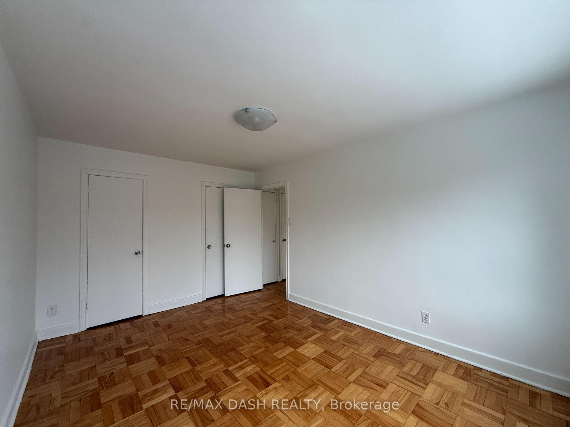 Photo 24 of Unit 10, 69 Old Mill Terrace, Etobicoke, Stonegate-Queensway — HOMEH