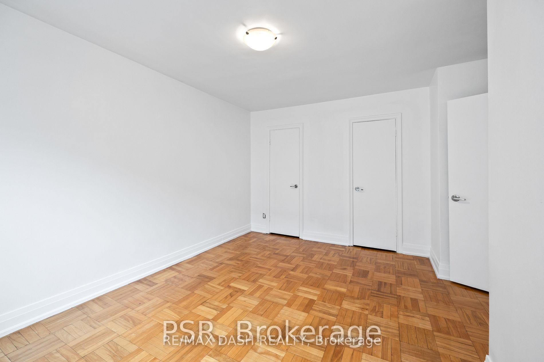 Photo 15 of Unit 18, 69 Old Mill Terrace, Etobicoke, Stonegate-Queensway — HOMEH