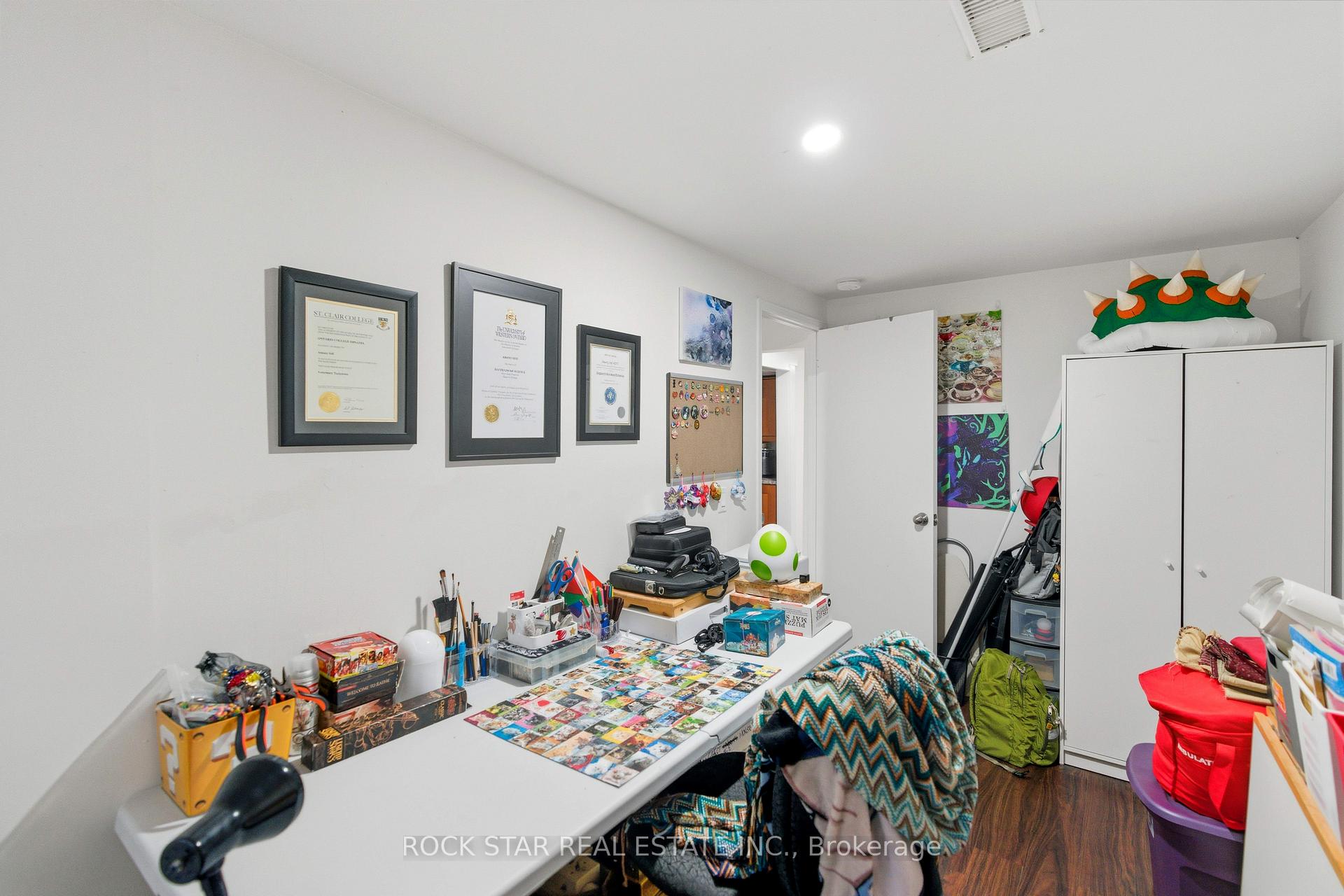 Photo 14 of Unit Bsmt, 111 Britten Close, Hamilton, Rolston — HOMEH