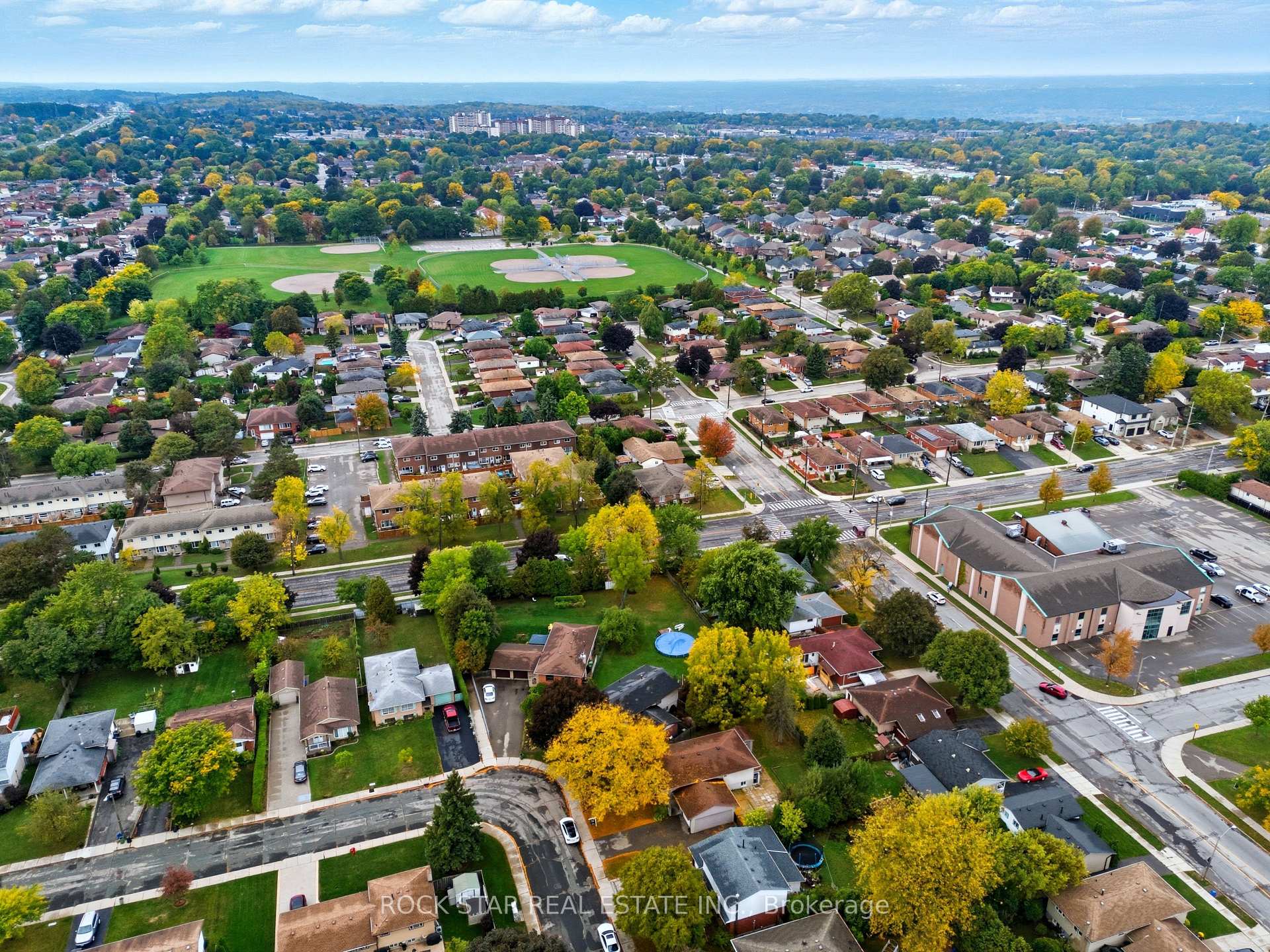 Photo 24 of Unit Bsmt, 111 Britten Close, Hamilton, Rolston — HOMEH