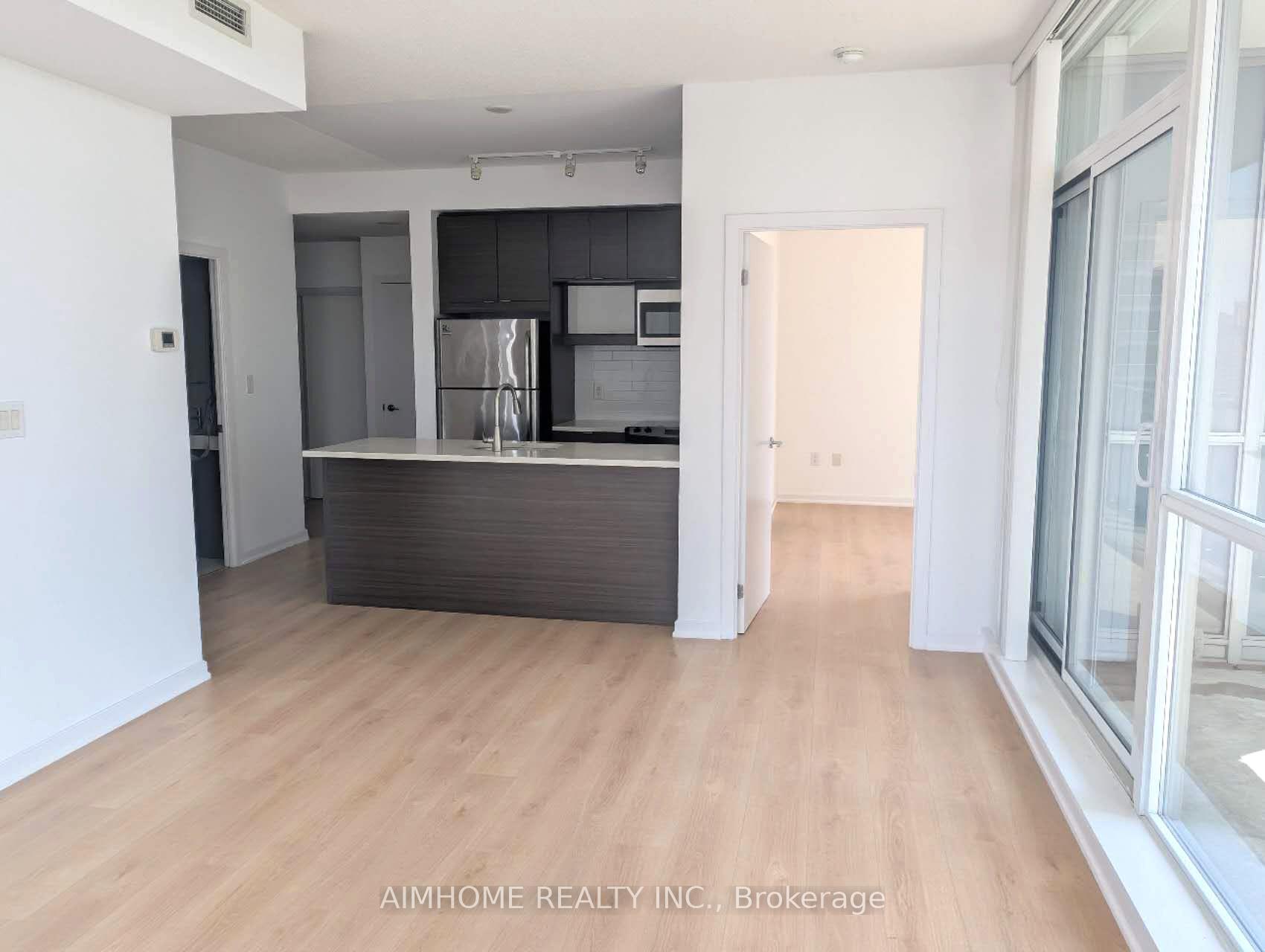 Photo 15 of Unit 911, 62 Forest Manor Road, North York, Henry Farm — HOMEH