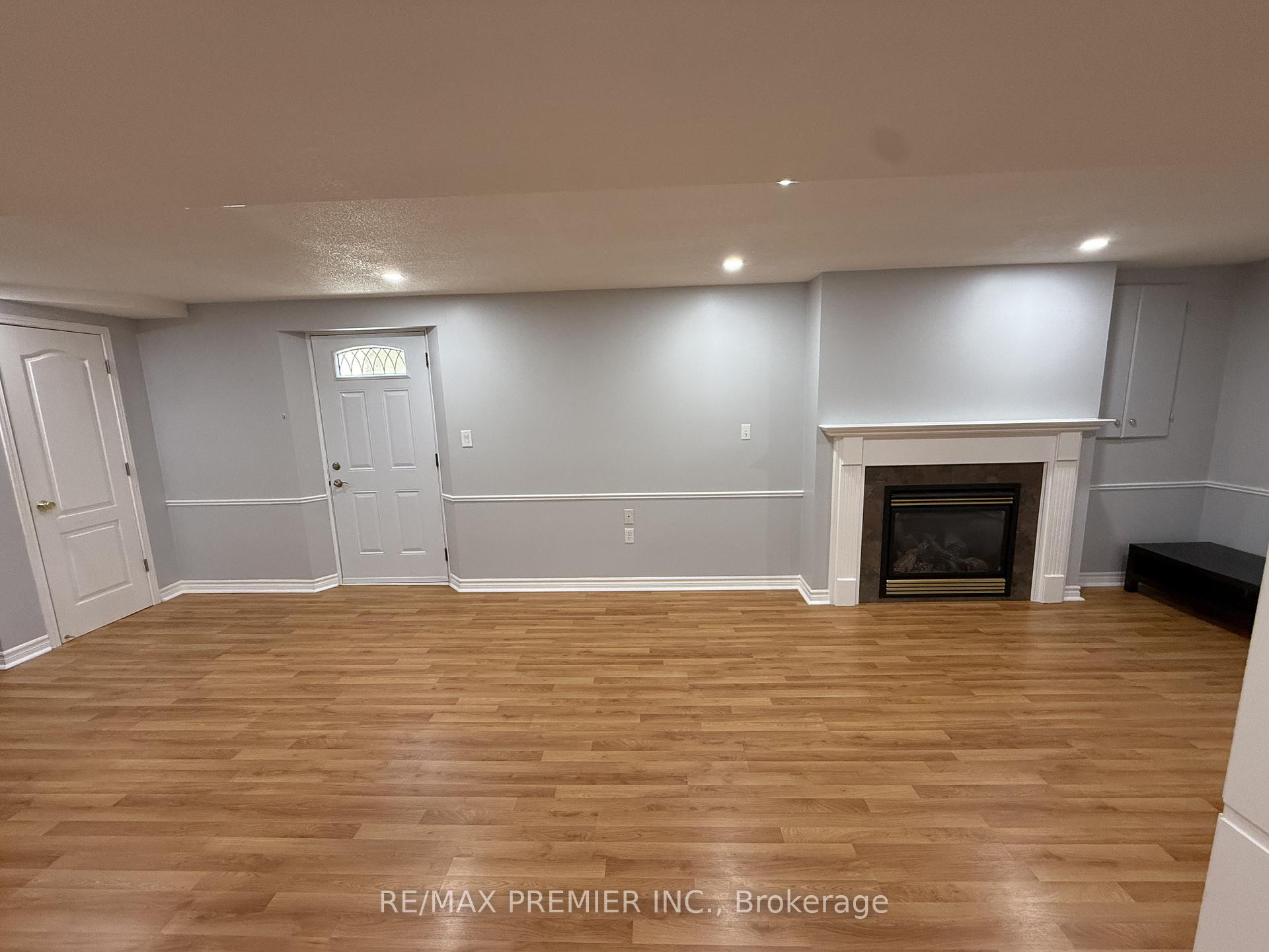Photo 13 of Unit LOWER, 54 Castlepoint Drive, Vaughan, Elder Mills — HOMEH