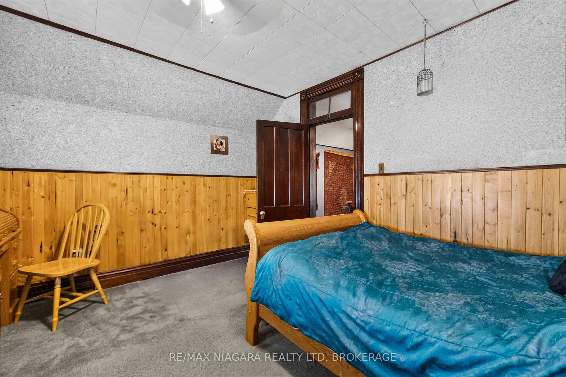Photo 43 of 187 Emerald Street S, Hamilton, Stinson — HOMEH