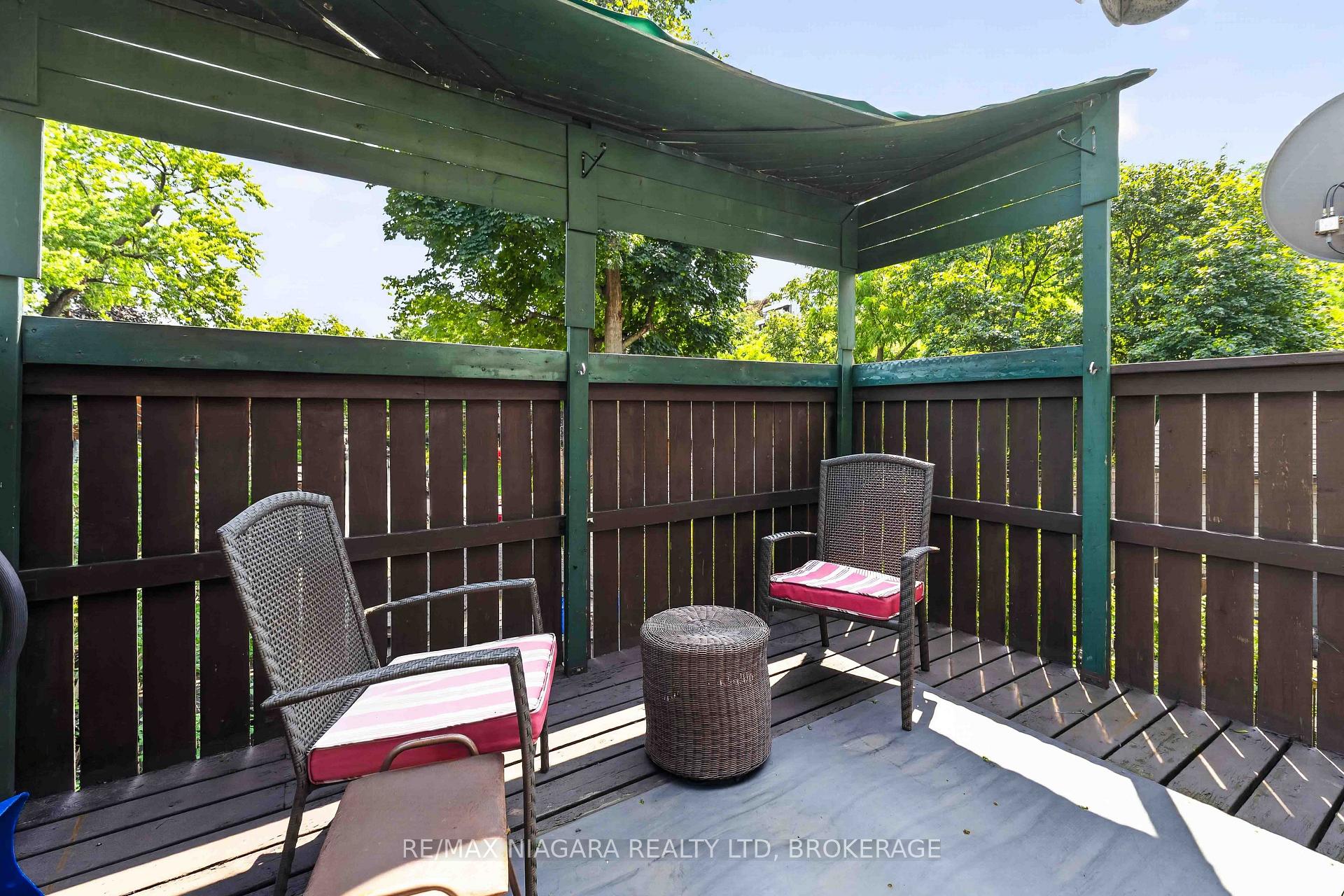 Photo 61 of 187 Emerald Street S, Hamilton, Stinson — HOMEH