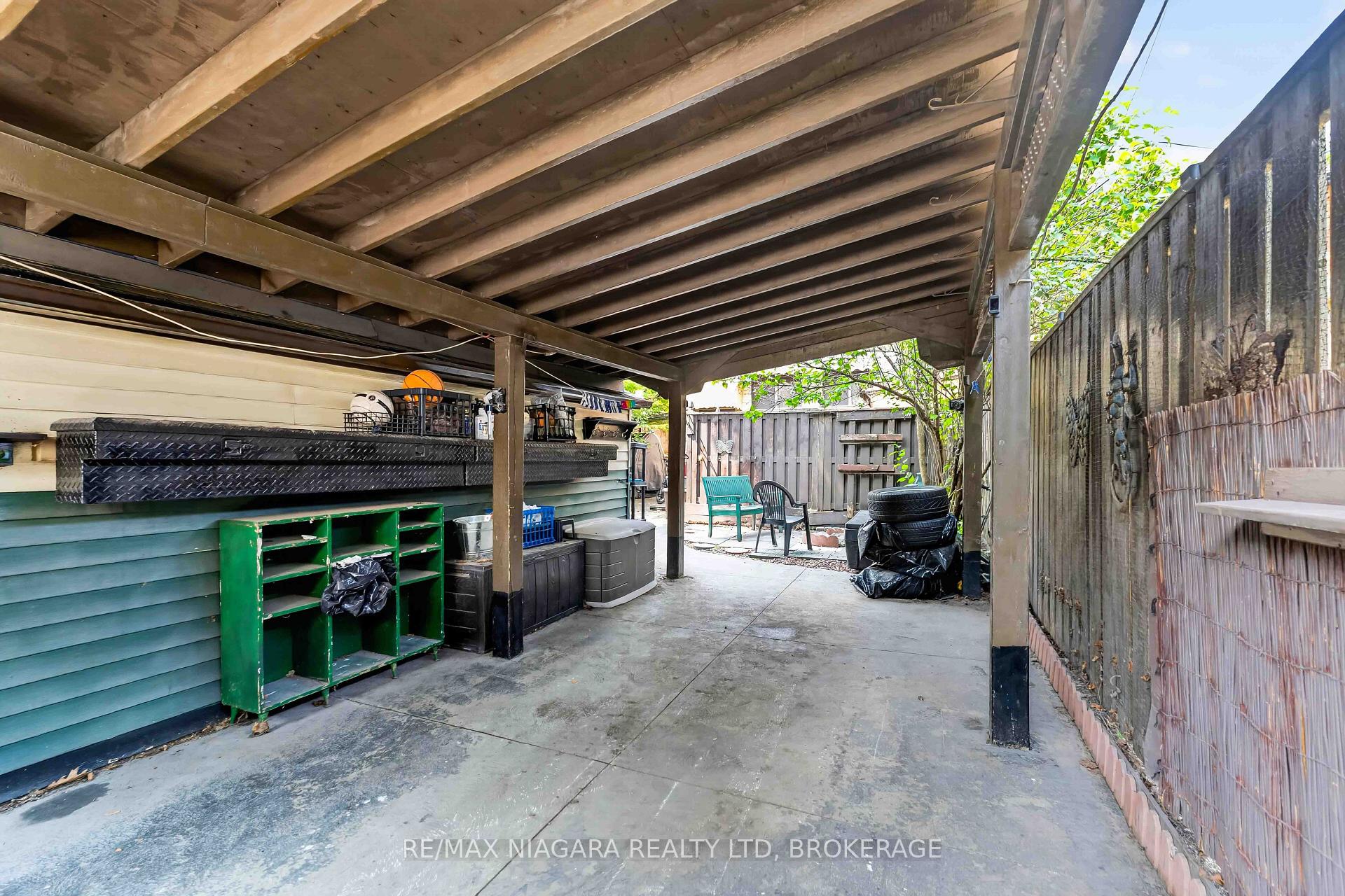 Photo 62 of 187 Emerald Street S, Hamilton, Stinson — HOMEH