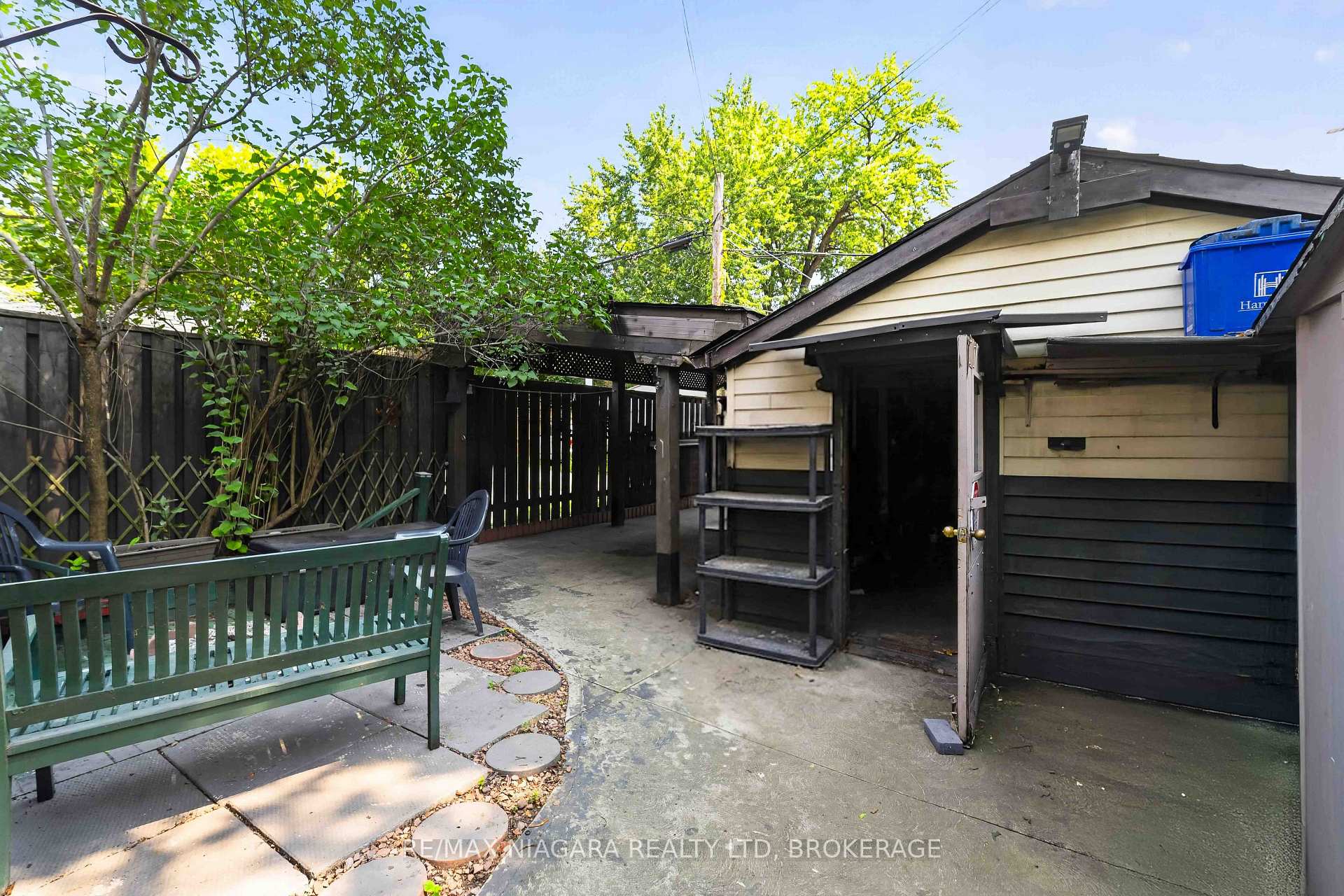 Photo 70 of 187 Emerald Street S, Hamilton, Stinson — HOMEH