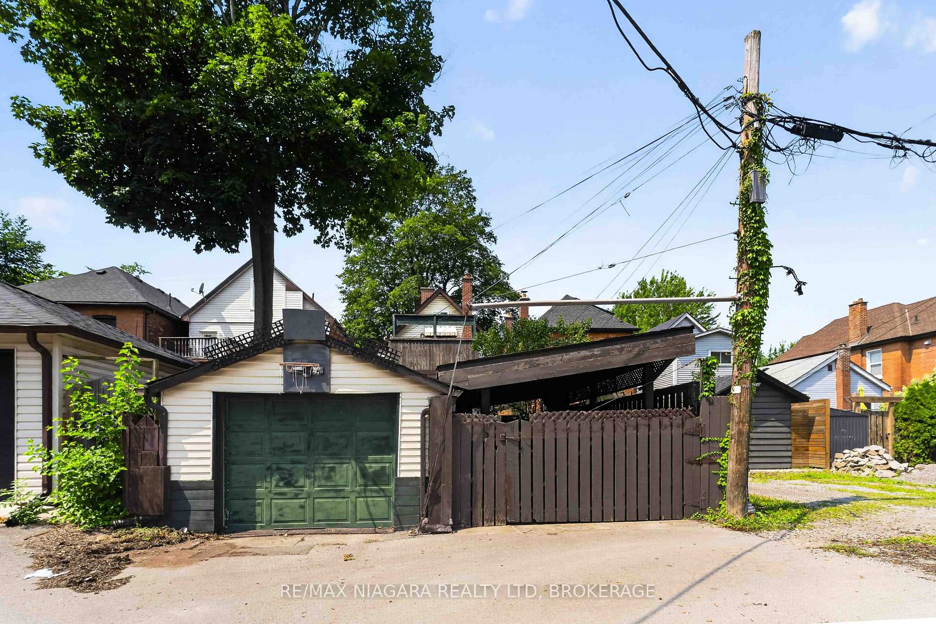 Photo 73 of 187 Emerald Street S, Hamilton, Stinson — HOMEH