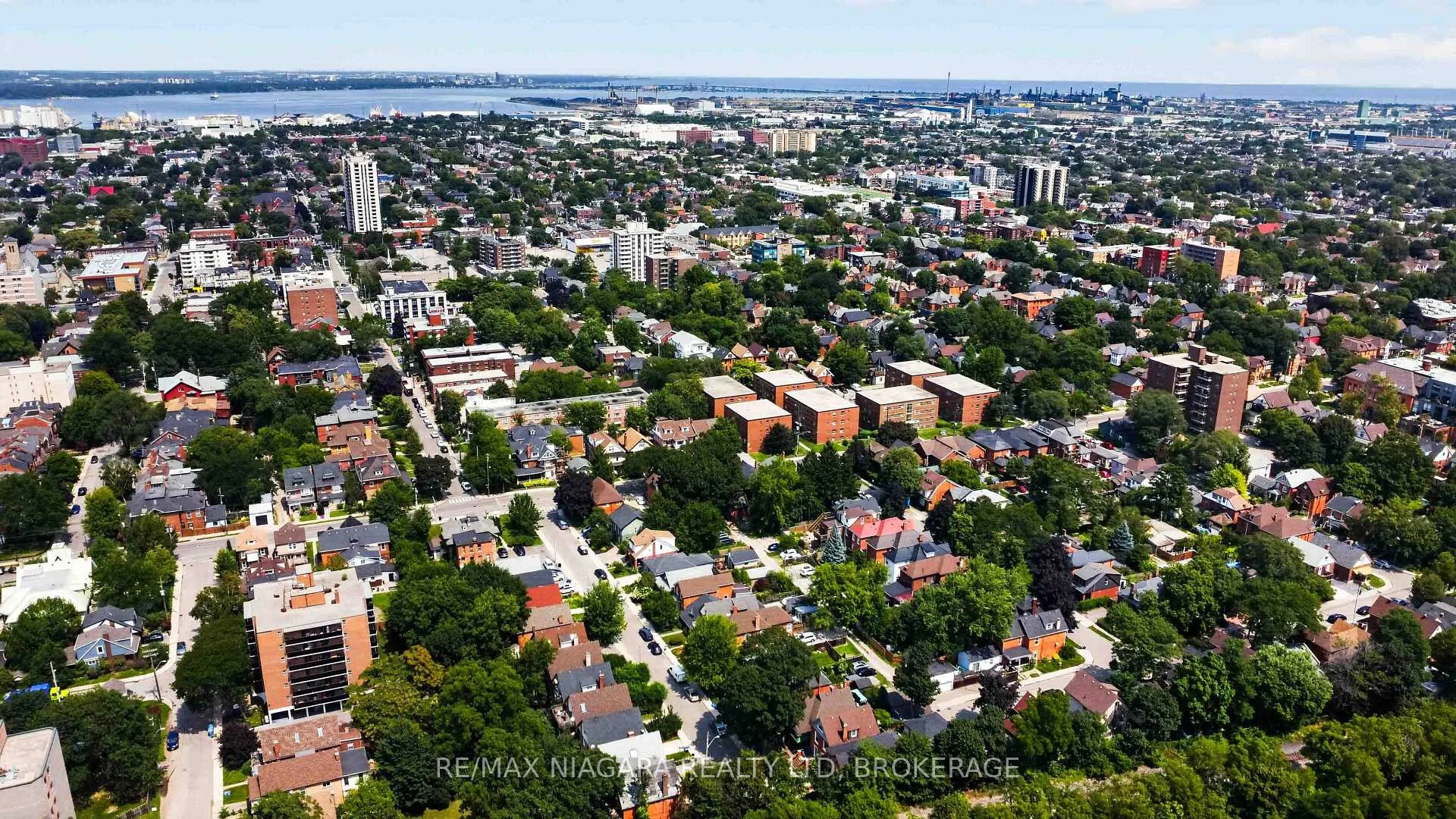 Photo 86 of 187 Emerald Street S, Hamilton, Stinson — HOMEH