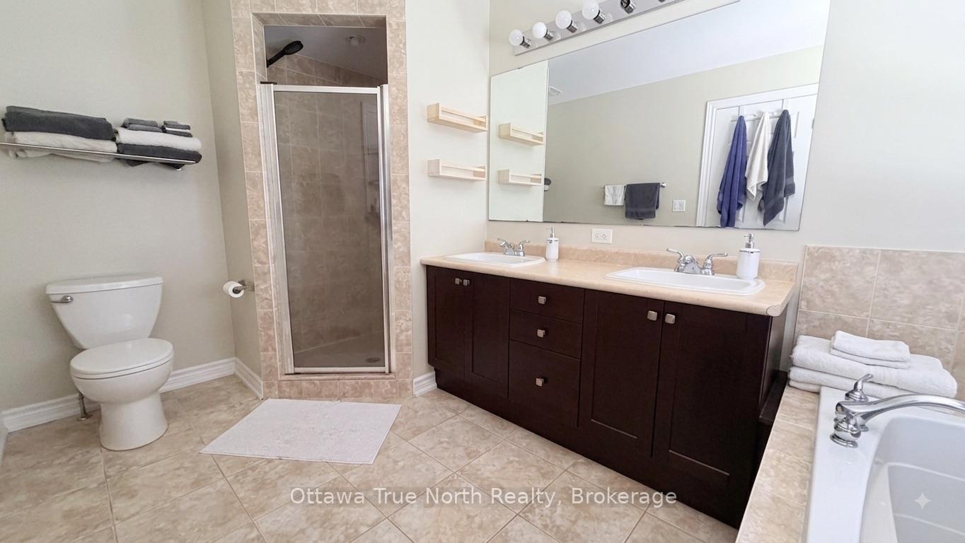 Photo 11 of 308 Glenbrae Avenue S, Ottawa, Kanata - Morgan's Grant/South March — HOMEH