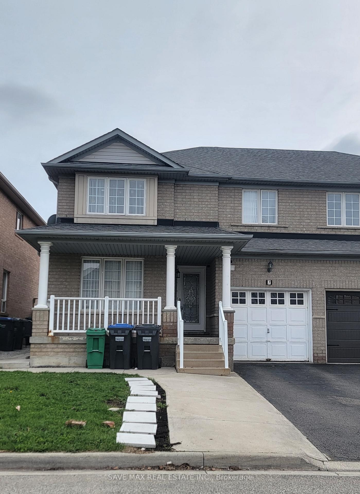 Photo 1 of 7 Junction Crescent, Brampton, Fletcher's Meadow — HOMEH