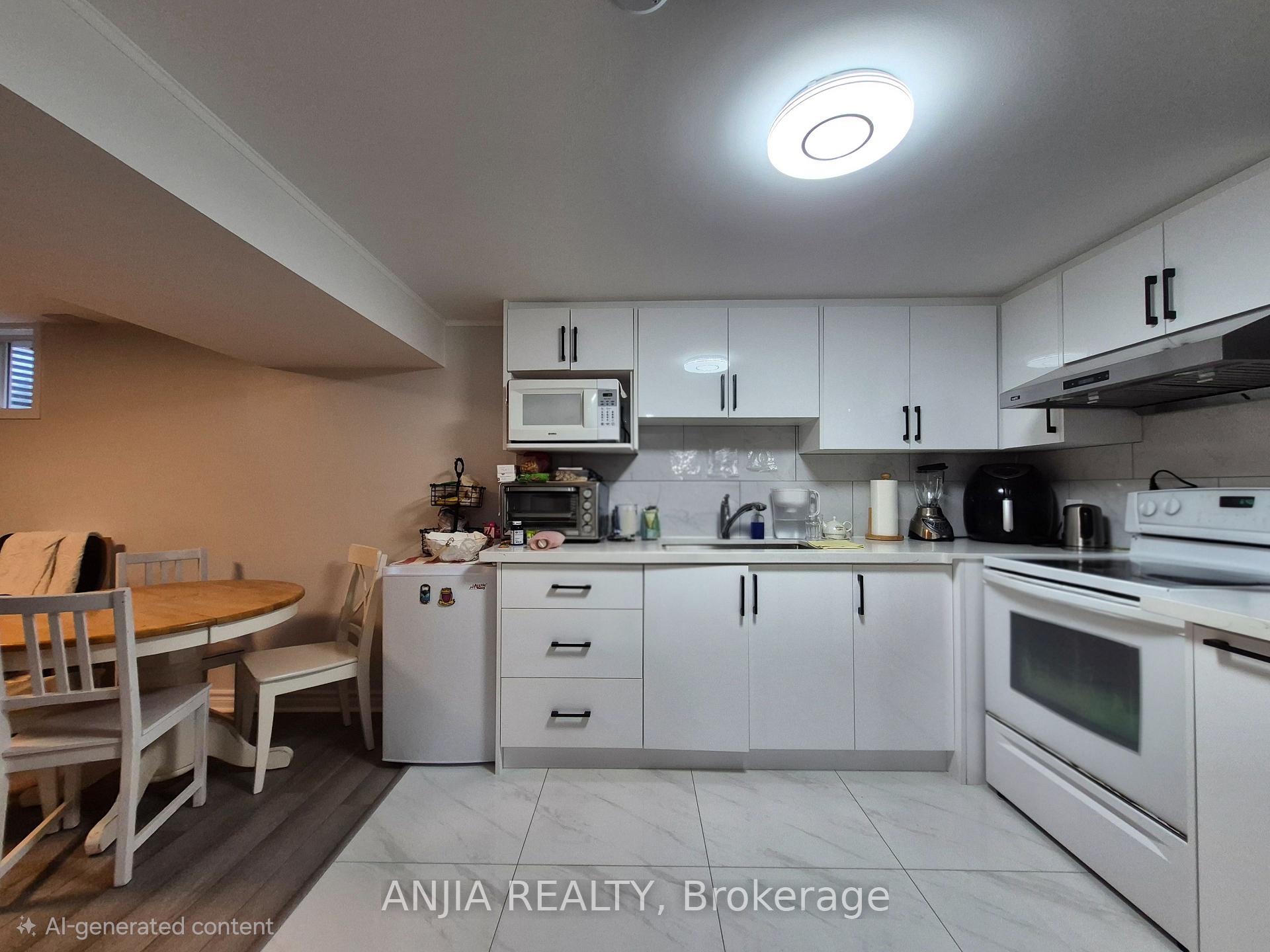 Photo 7 of Unit Basement, 132 Heatherside Drive, Scarborough, L'Amoreaux — HOMEH