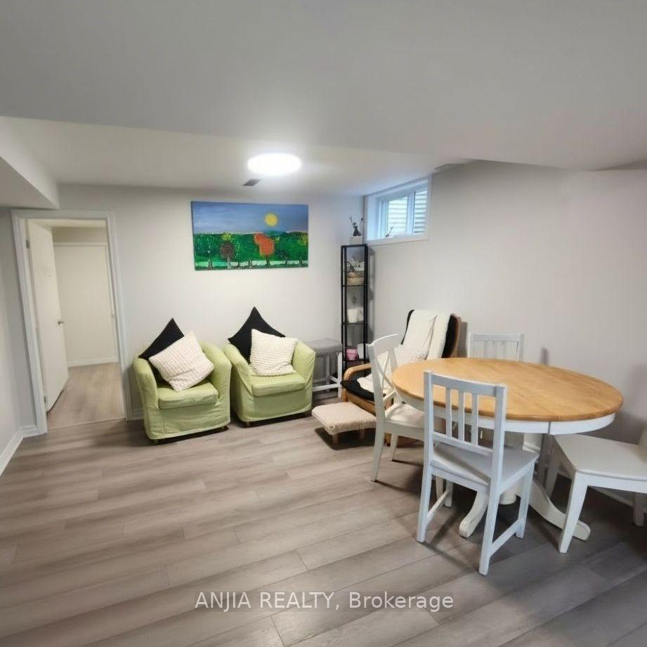 Photo 10 of Unit Basement, 132 Heatherside Drive, Scarborough, L'Amoreaux — HOMEH