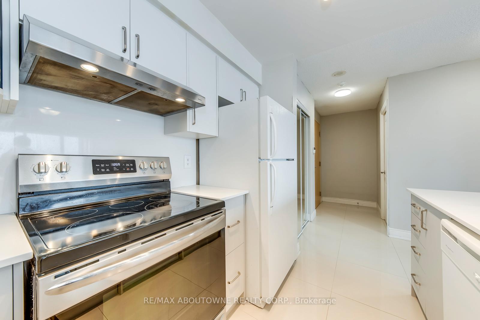 Photo 11 of Unit 3107, 60 Brian Harrison Way, Scarborough, Bendale — HOMEH