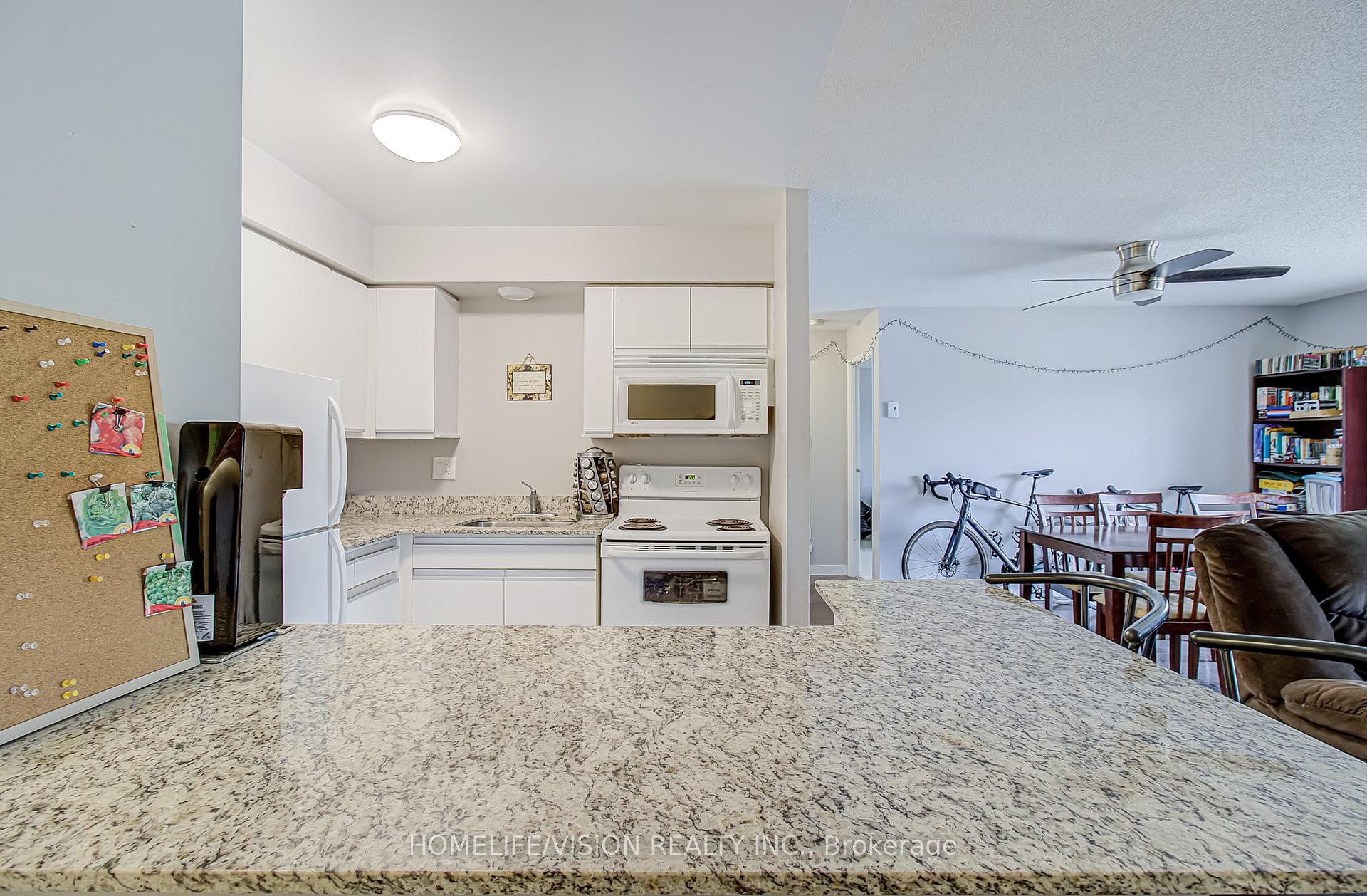 Photo 11 of Unit 310, 271 Eiwo Court, Waterloo, Lexington — HOMEH