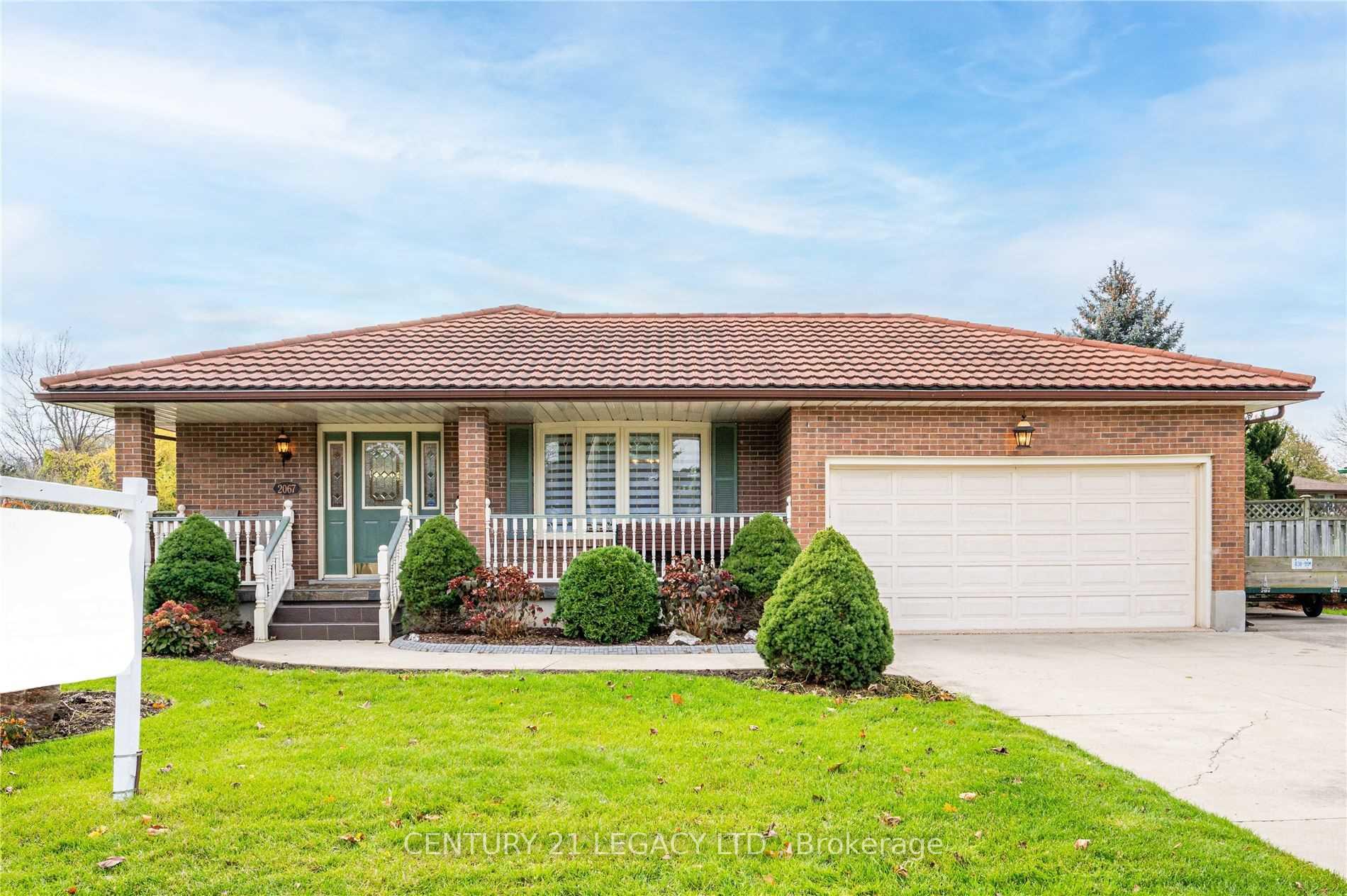 Front of Unit Bsmt, 2067 Old Mill Road