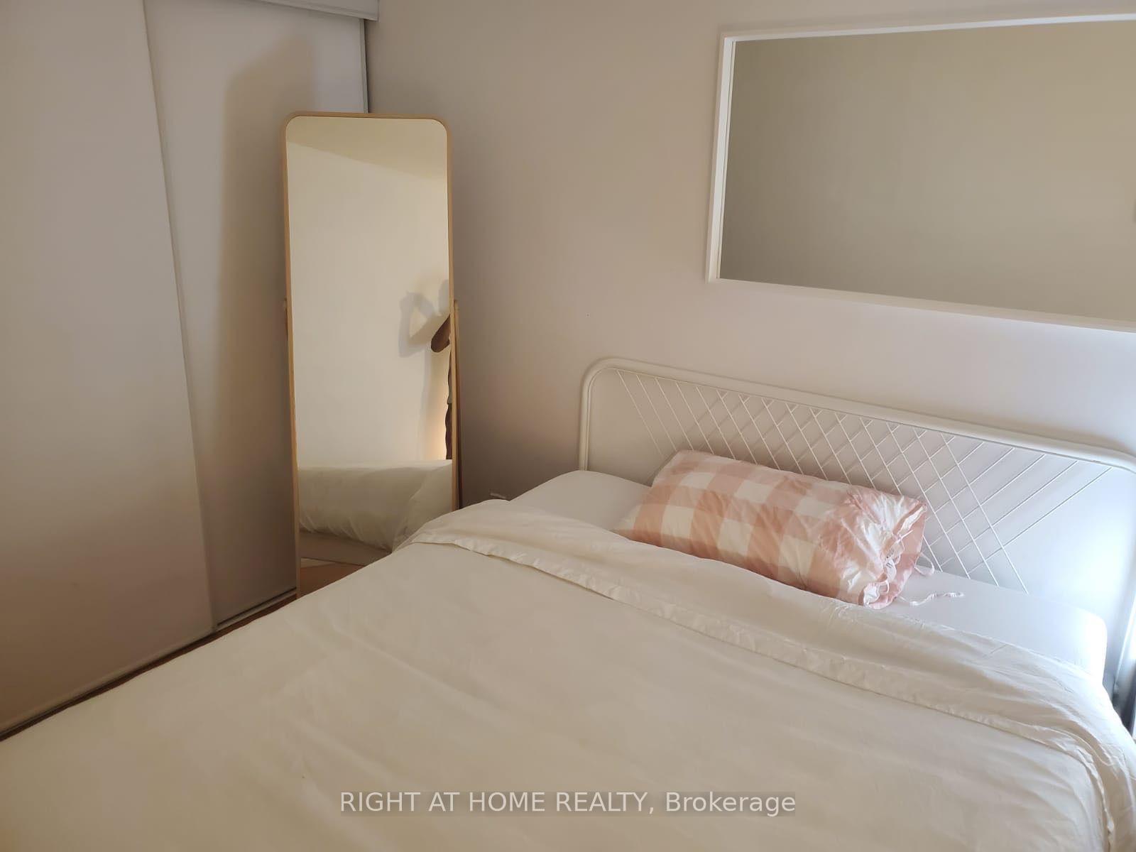 Photo 11 of Unit 1809, 44 Gerrard Street W, Toronto, Bay Street Corridor — HOMEH