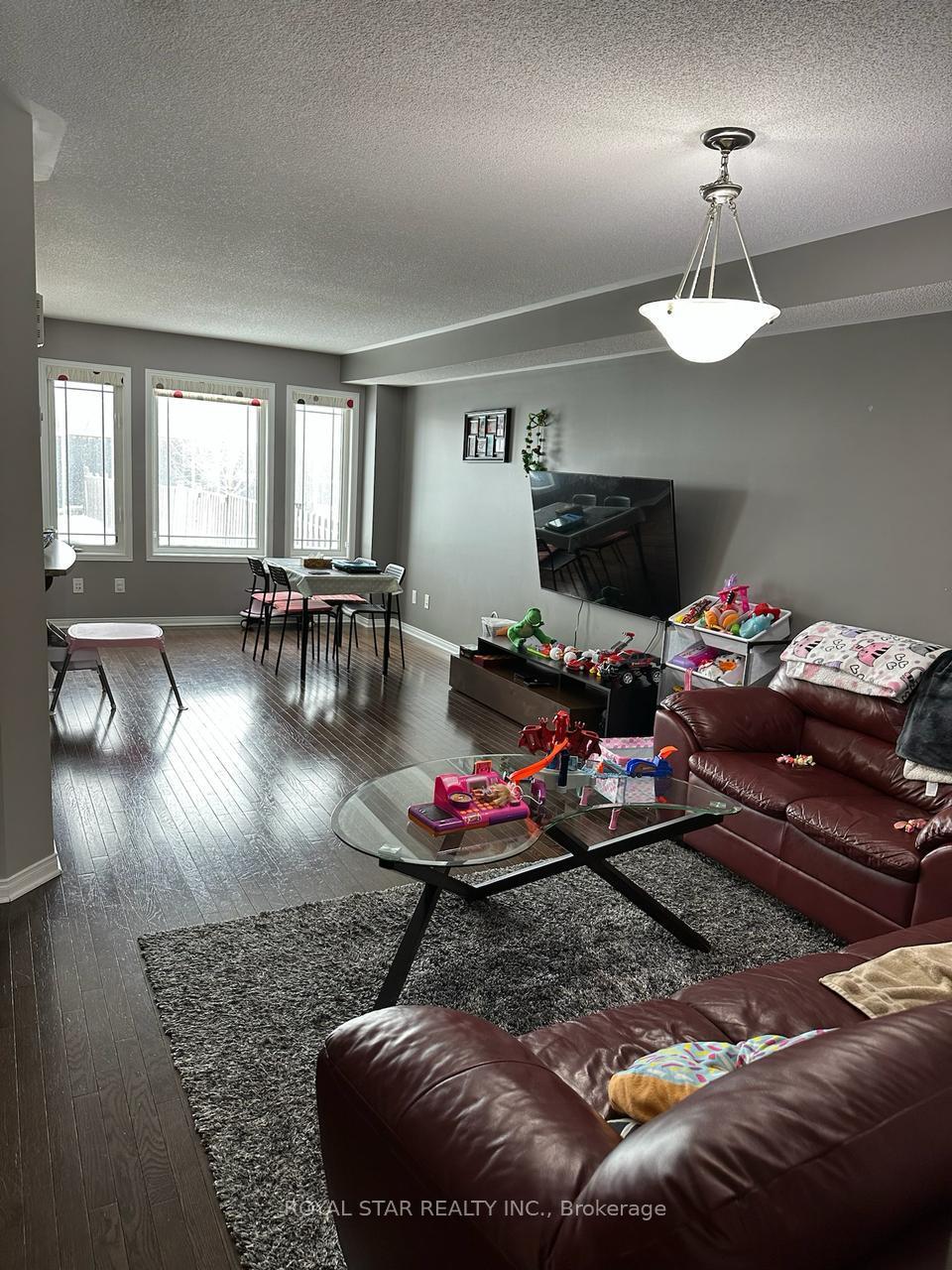 Photo 5 of 1471 Carronbridge Circle, Ottawa, Kanata - Emerald Meadows/Trailwest — HOMEH