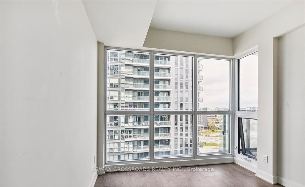 Photo 7 of Unit 903, 2 Sonic Way, Toronto, Flemingdon Park — HOMEH