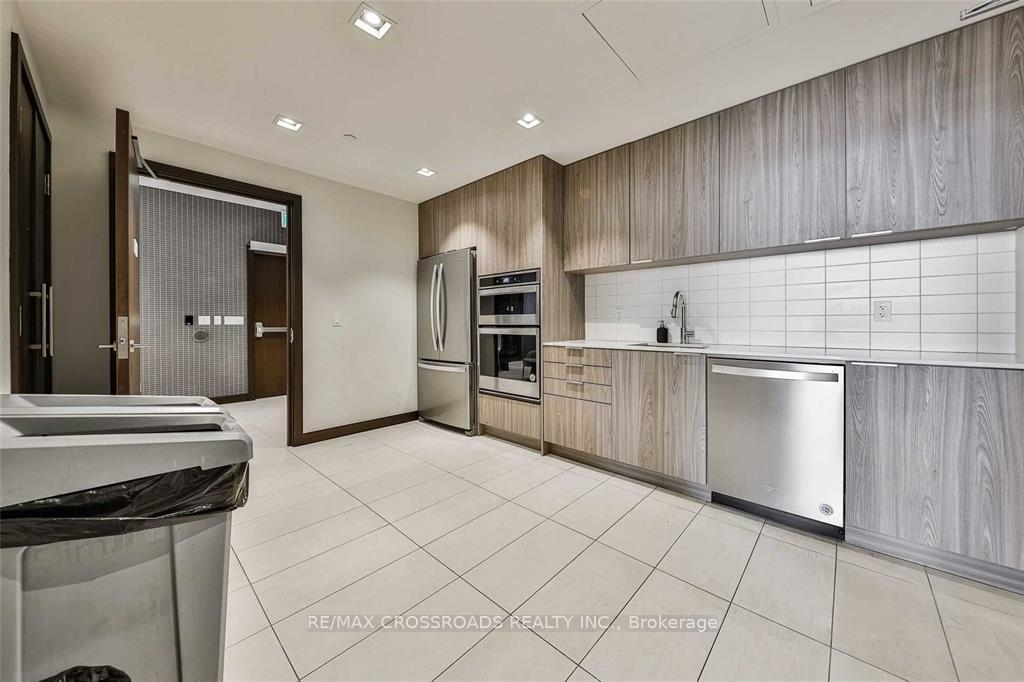 Photo 18 of Unit 903, 2 Sonic Way, Toronto, Flemingdon Park — HOMEH