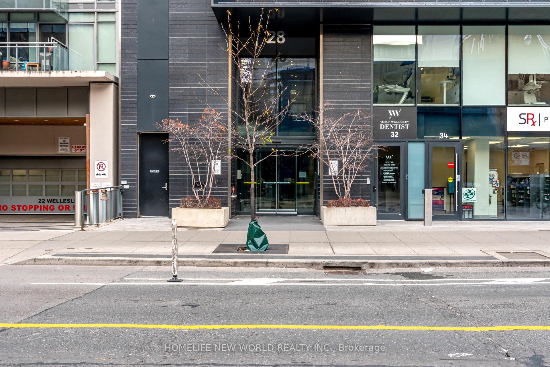 Photo 2 of Unit 705, 28 Wellesley Street E, Toronto, Church-Yonge Corridor — HOMEH