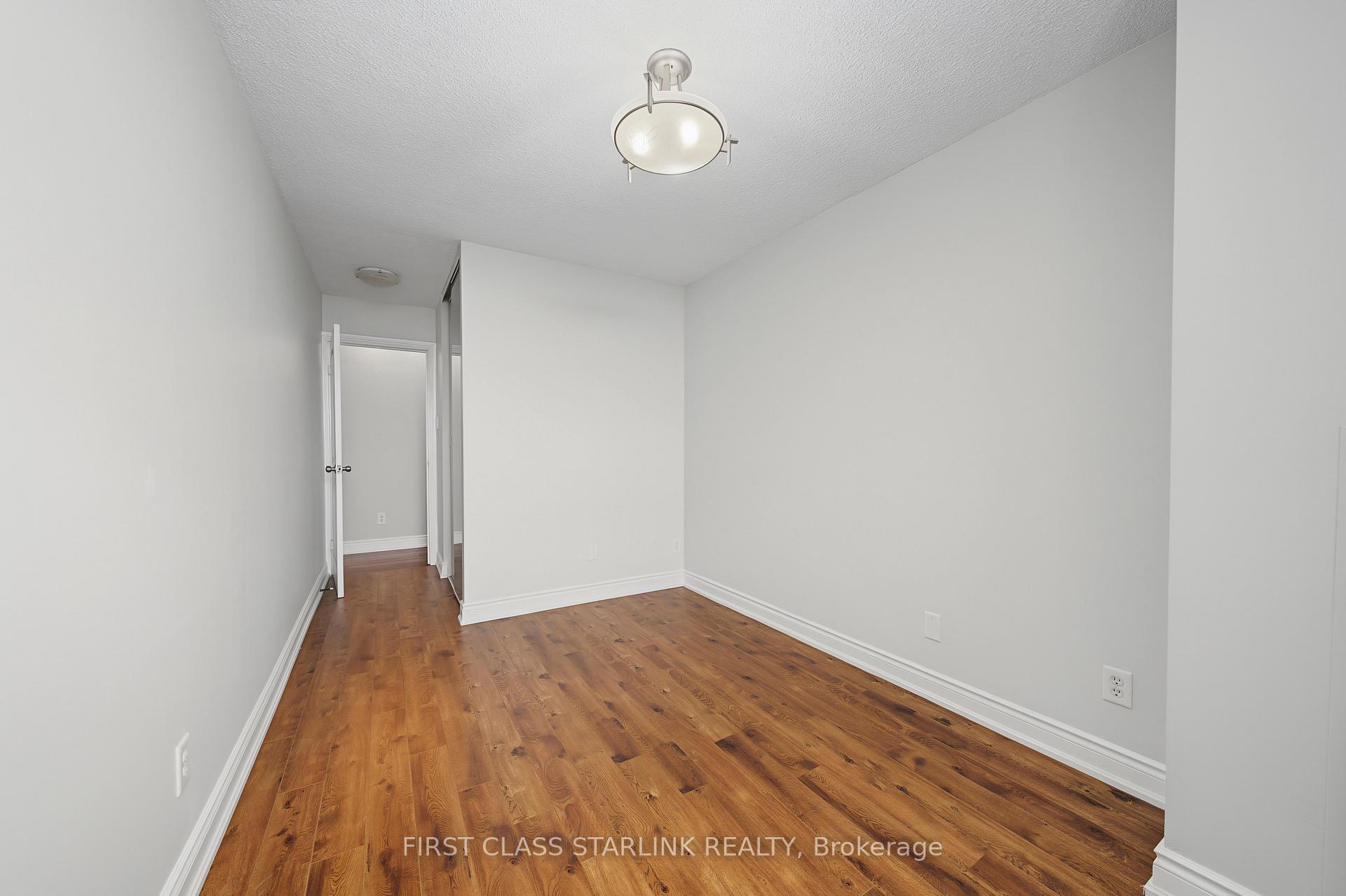 Photo 15 of 10 Tangreen Court, North York, Newtonbrook West — HOMEH