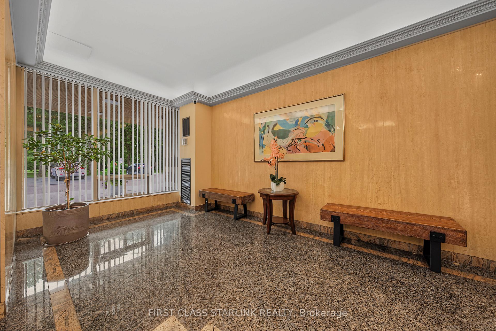 Photo 31 of 10 Tangreen Court, North York, Newtonbrook West — HOMEH