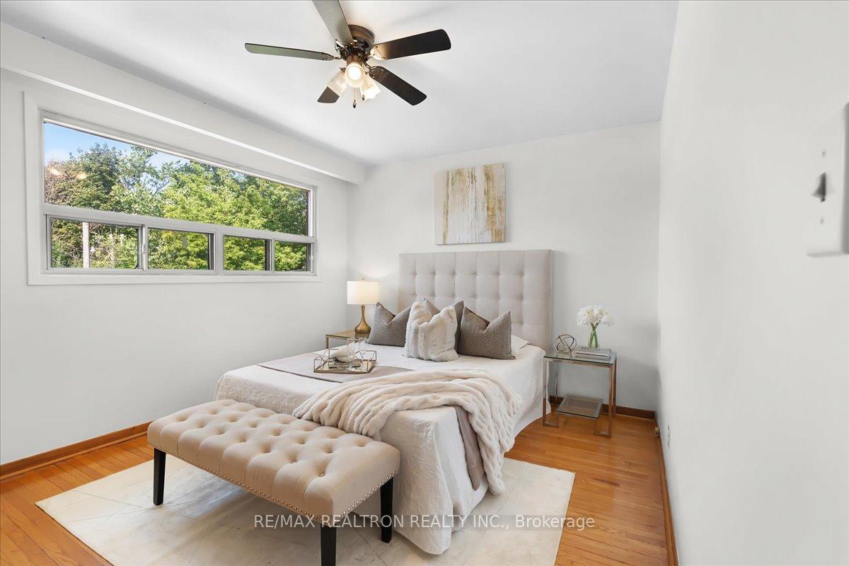 Photo 14 of 283 Hiawatha Road, Toronto, Greenwood-Coxwell — HOMEH