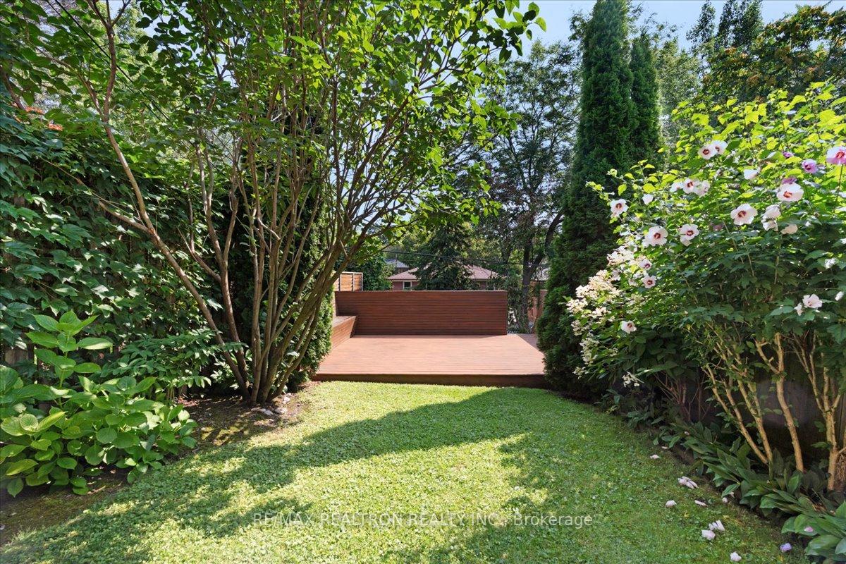 Photo 30 of 283 Hiawatha Road, Toronto, Greenwood-Coxwell — HOMEH