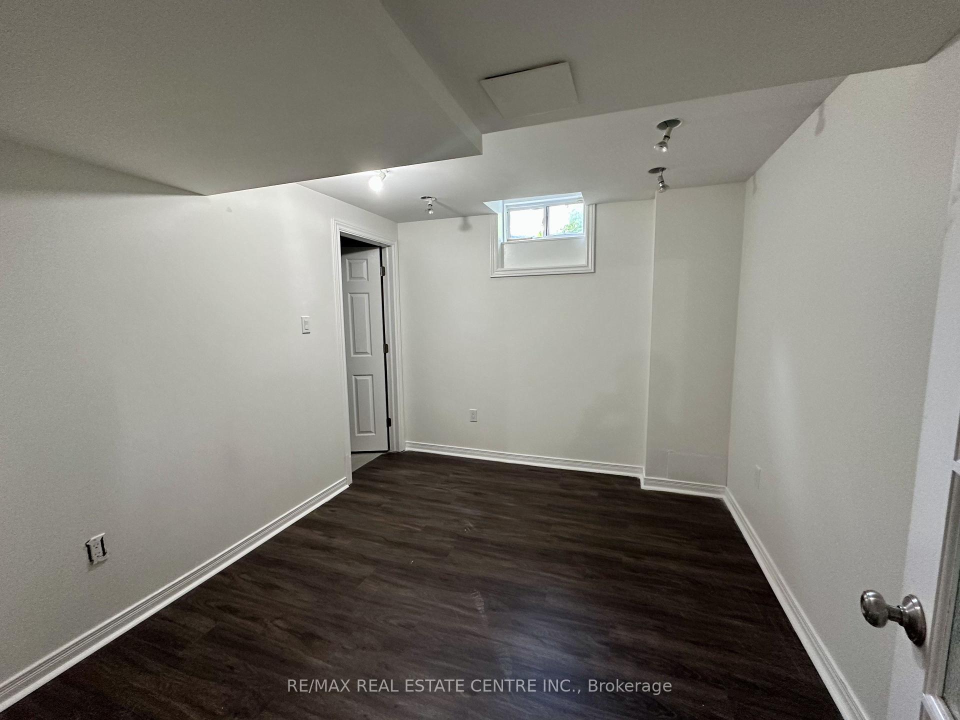 Photo 19 of 5673 Flora Drive, Burlington, Appleby — HOMEH