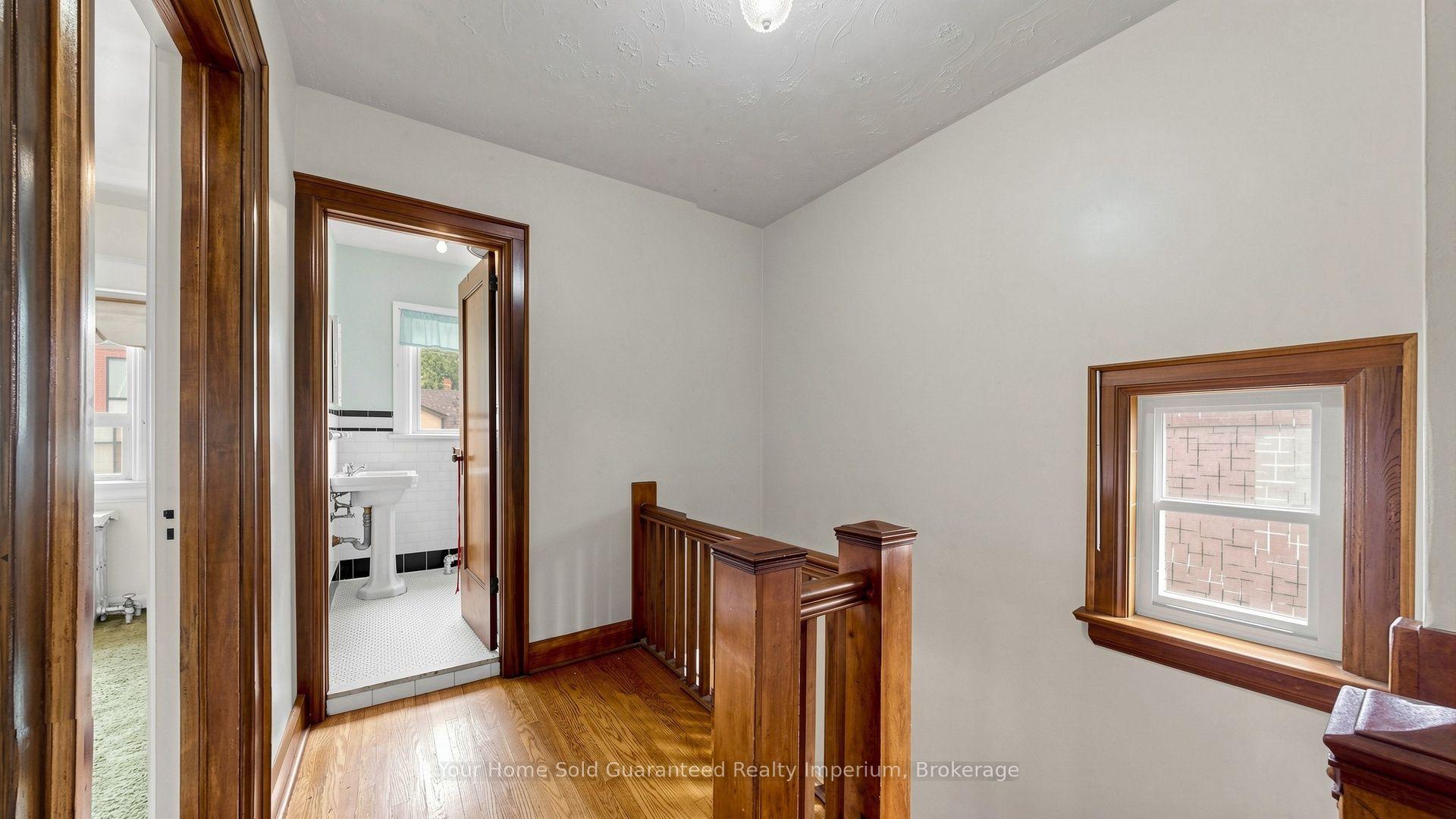 Photo 20 of 535 Soudan Avenue, Toronto, Mount Pleasant East — HOMEH